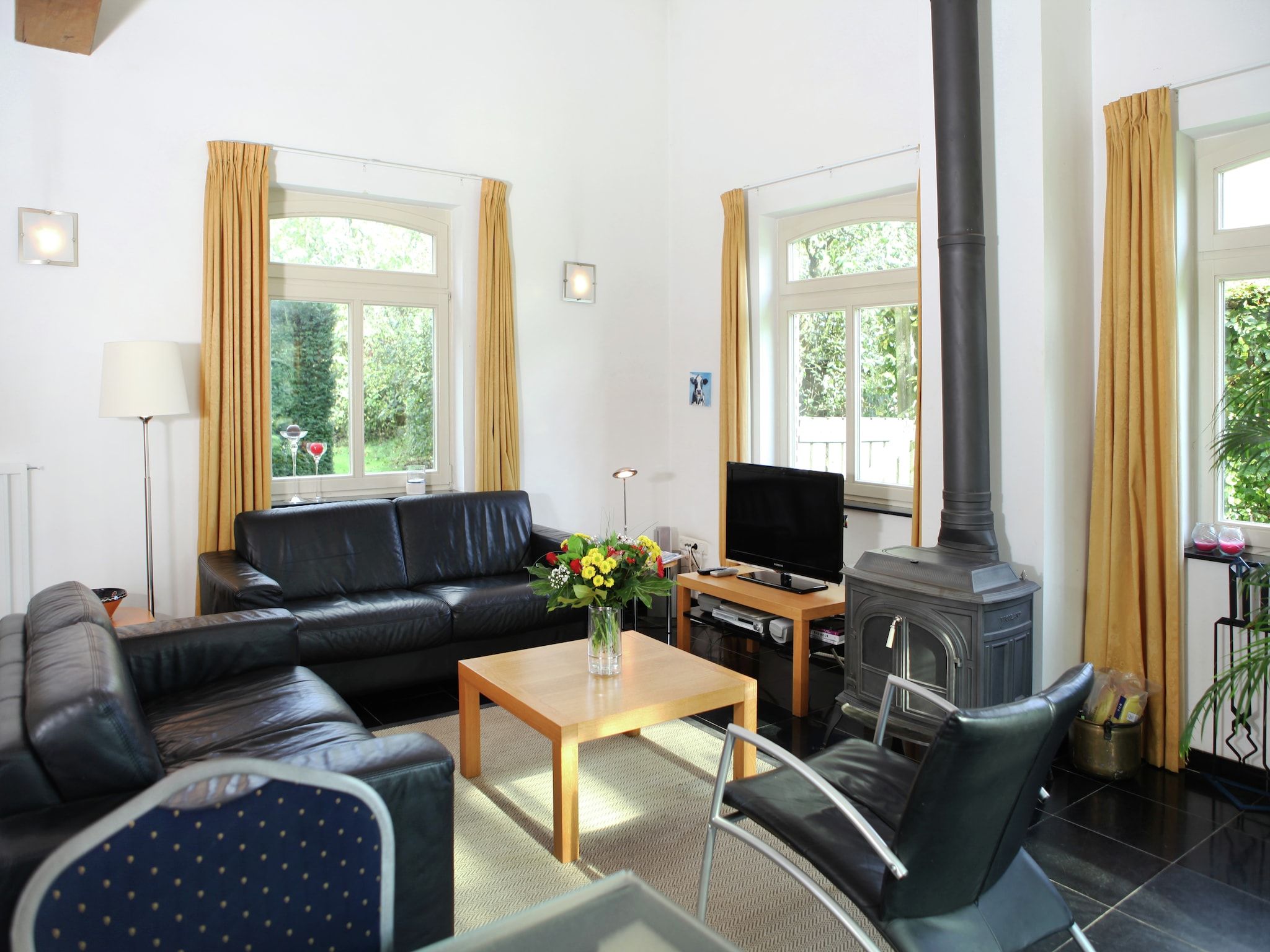 De woonkamer van Klein Paarlo in Sint Odilienberg