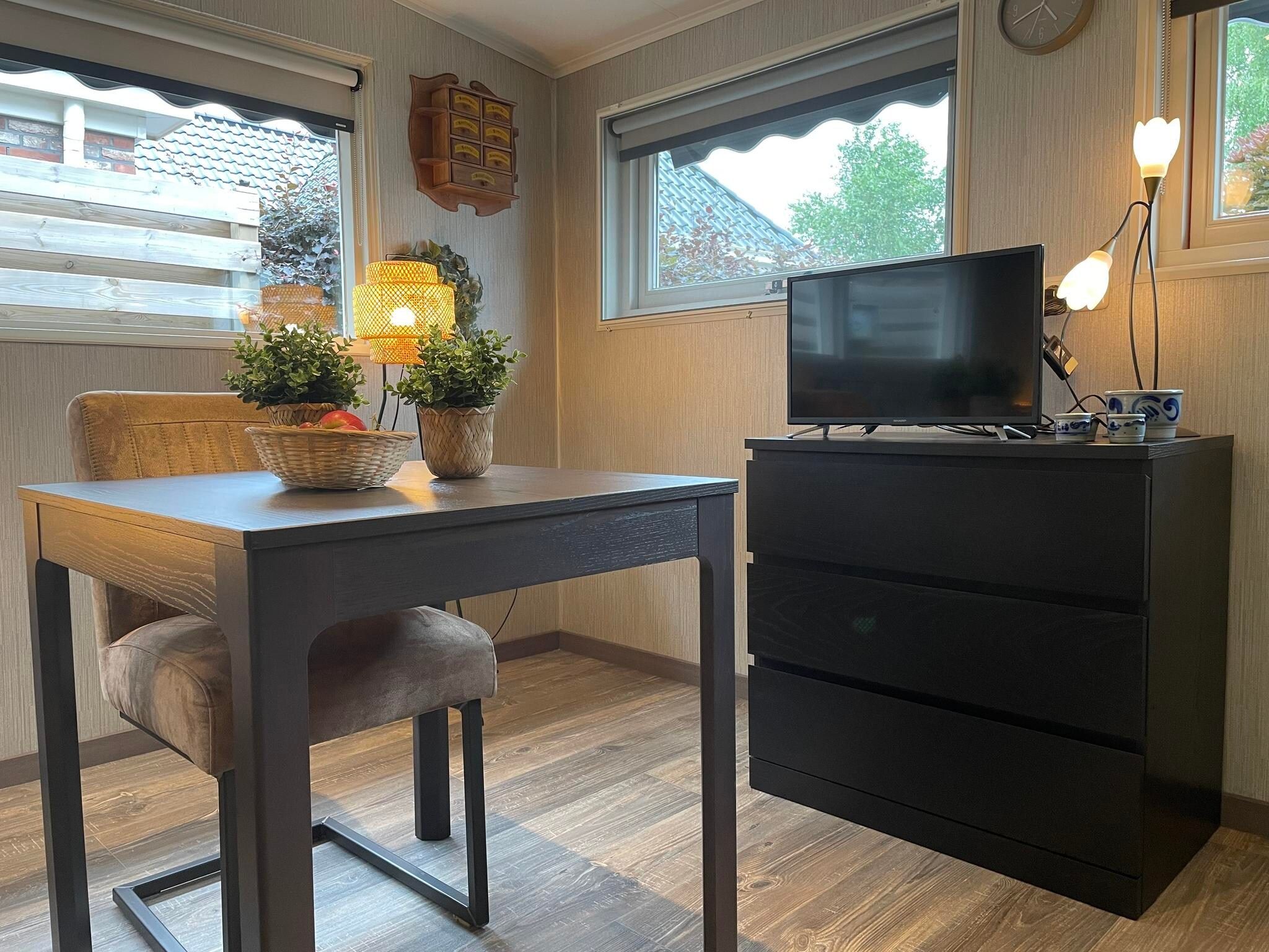 De woonkamer van De Groninger Zeeuw in Bellingwolde