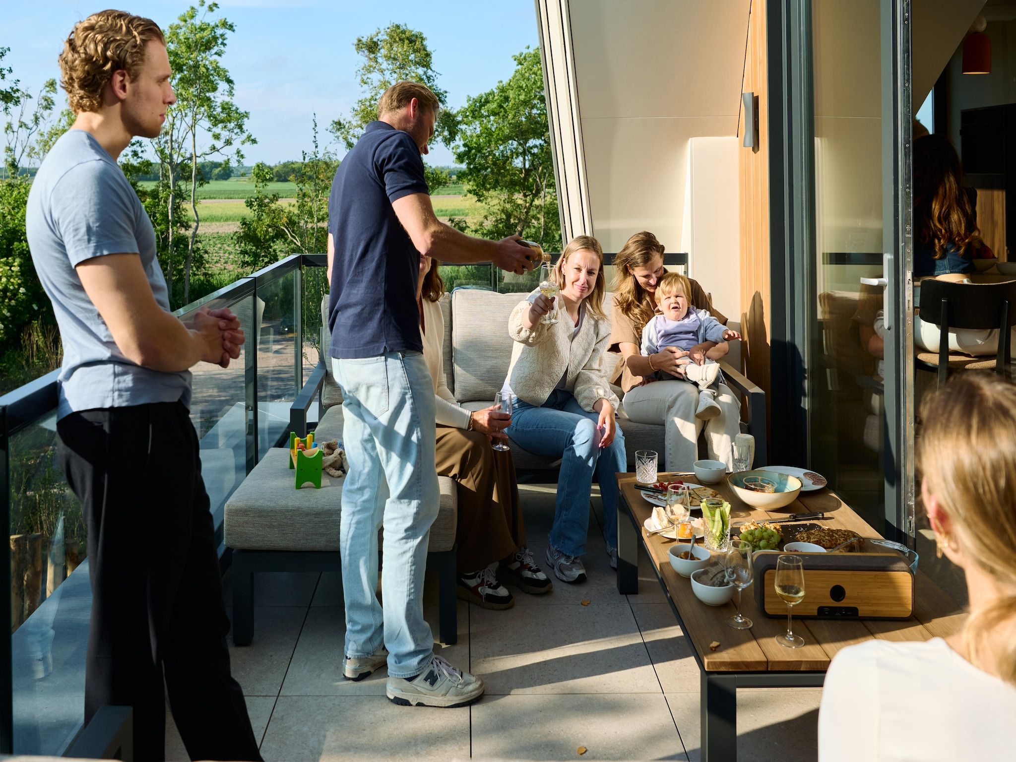 Het terras van Droomsuites Texel - 6 persoons apartement in Den Burg