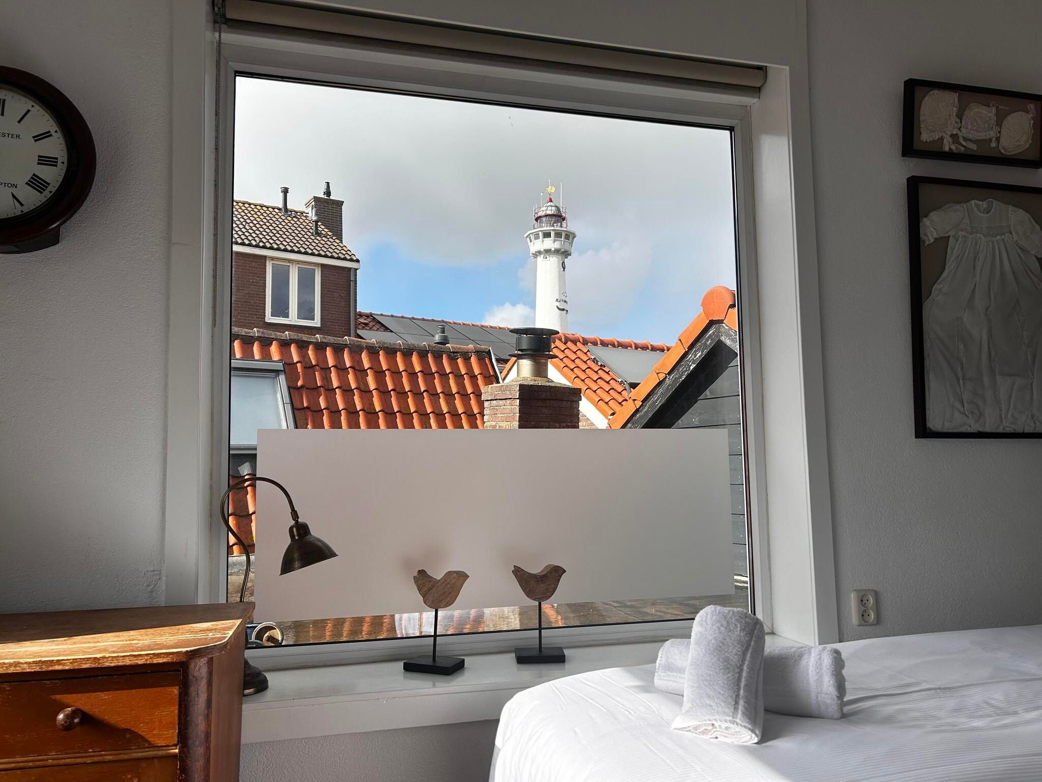 Een slaapkamer van La Chatelaine 1 in Egmond aan Zee