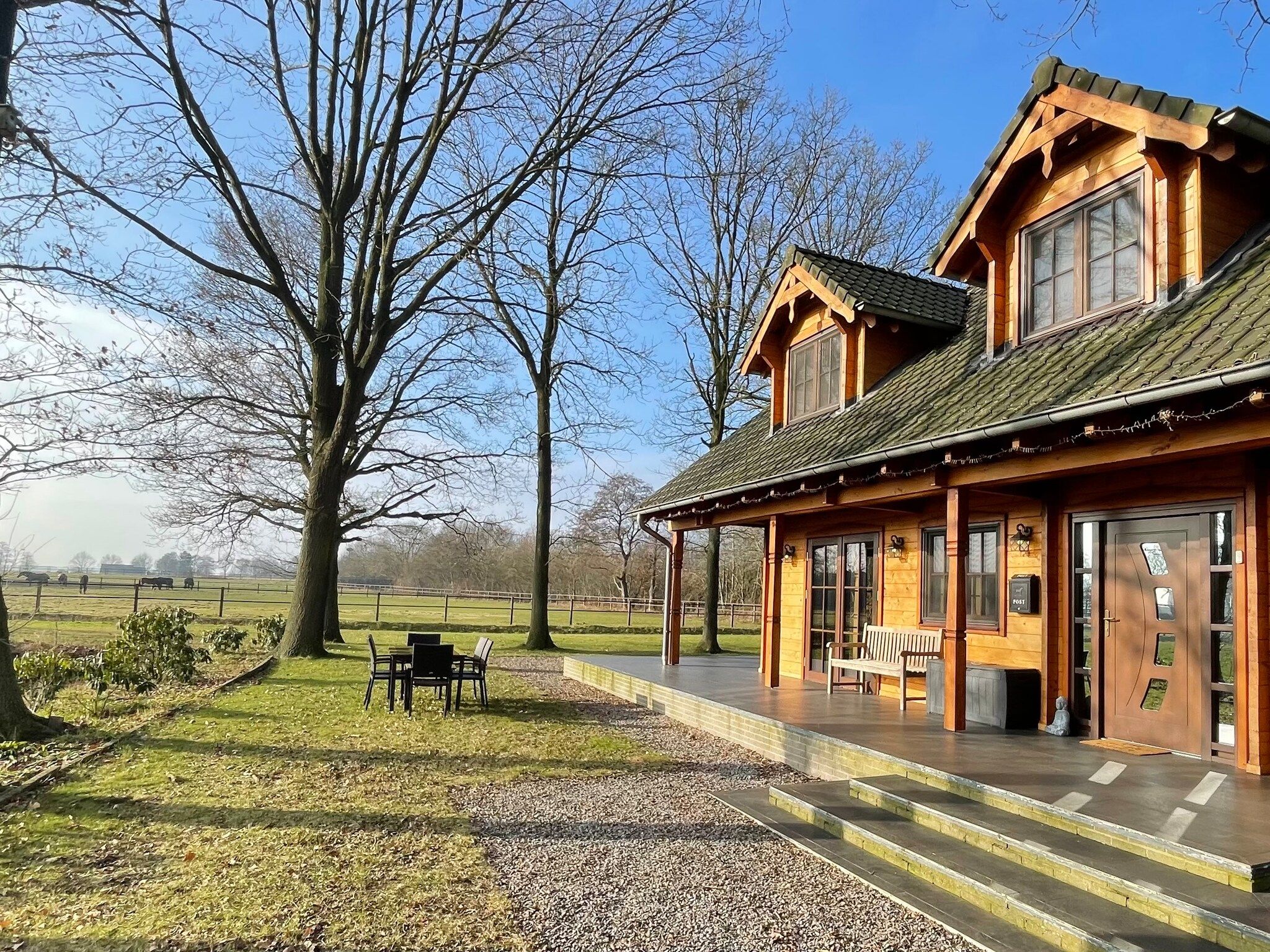 De buitenkant van Salland Hideaway - 4 persons in Den Ham