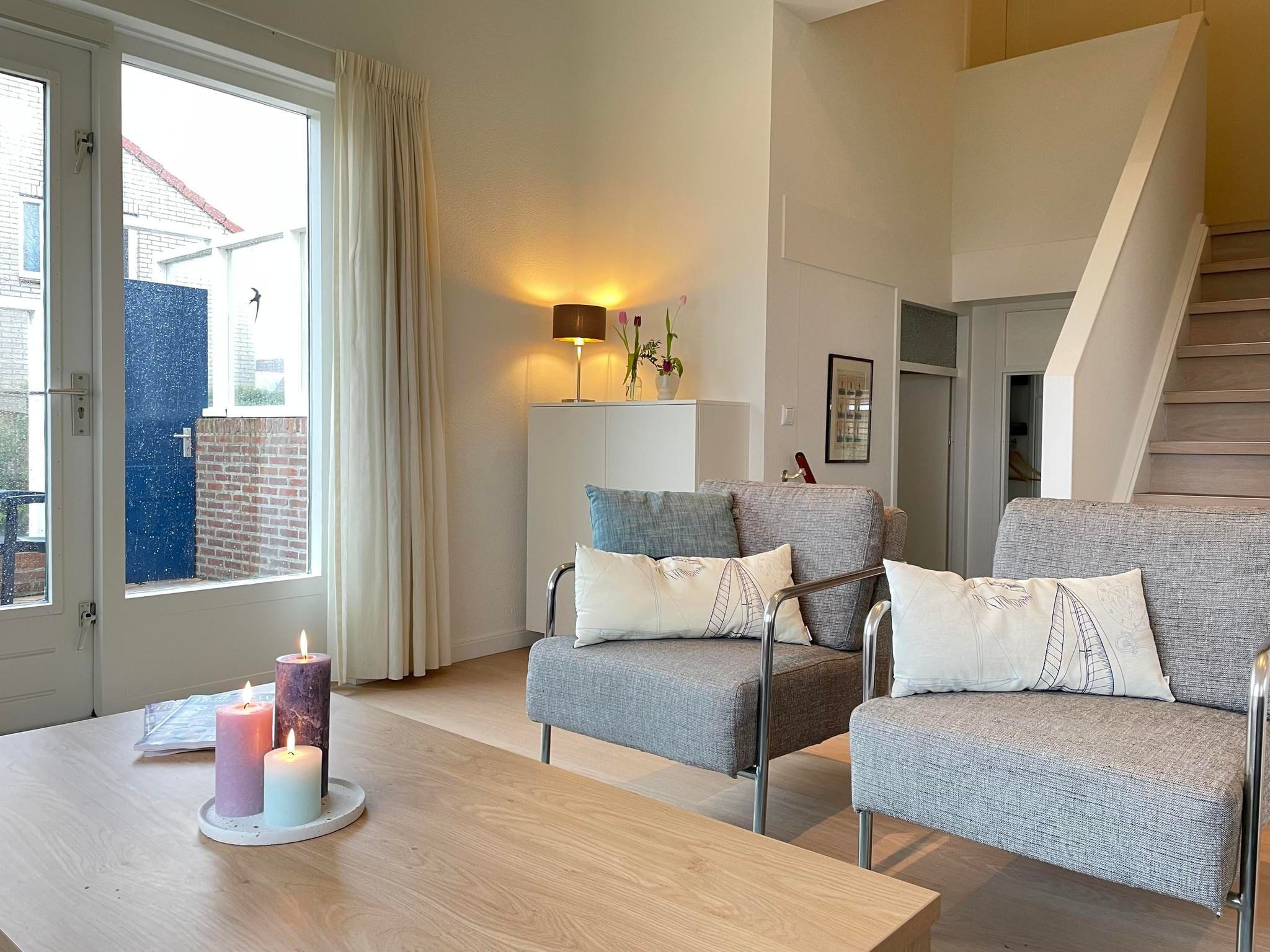 De woonkamer van Watervilla de Ijsvogel in Langweer