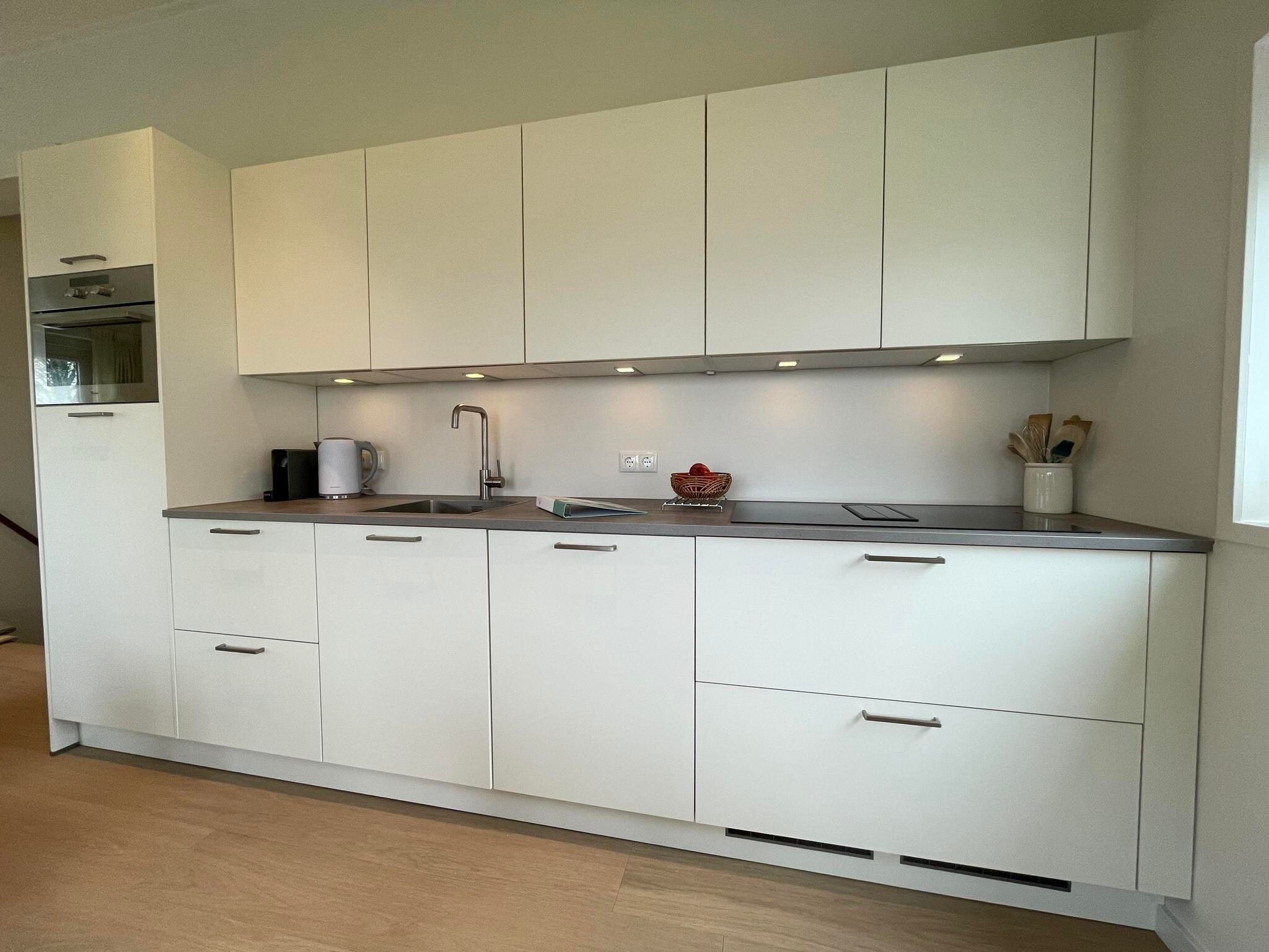 De keuken van Watervilla de Ijsvogel in Langweer