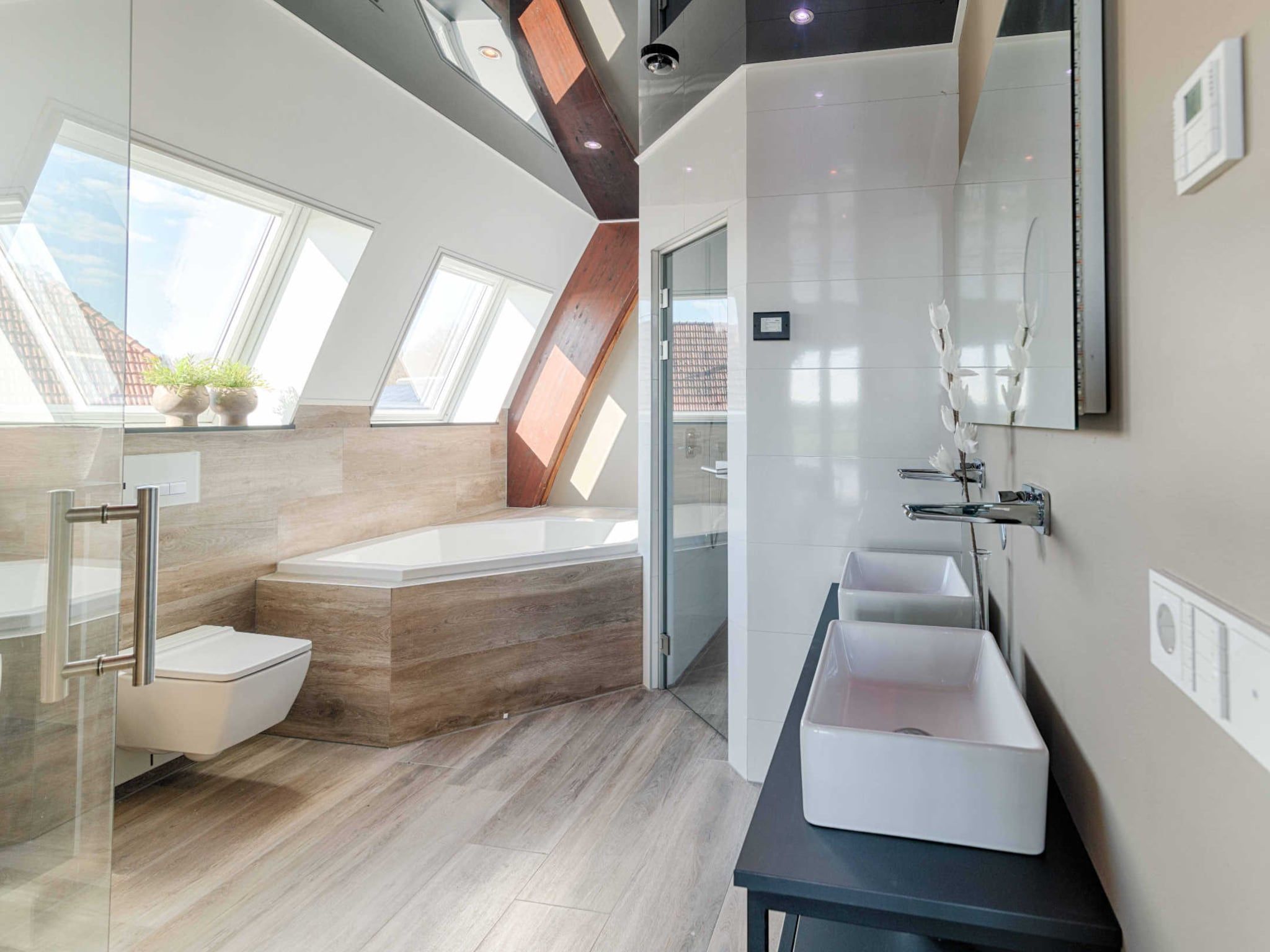 De badkamer van Wellness at the Vecht - First floor in Dalfsen