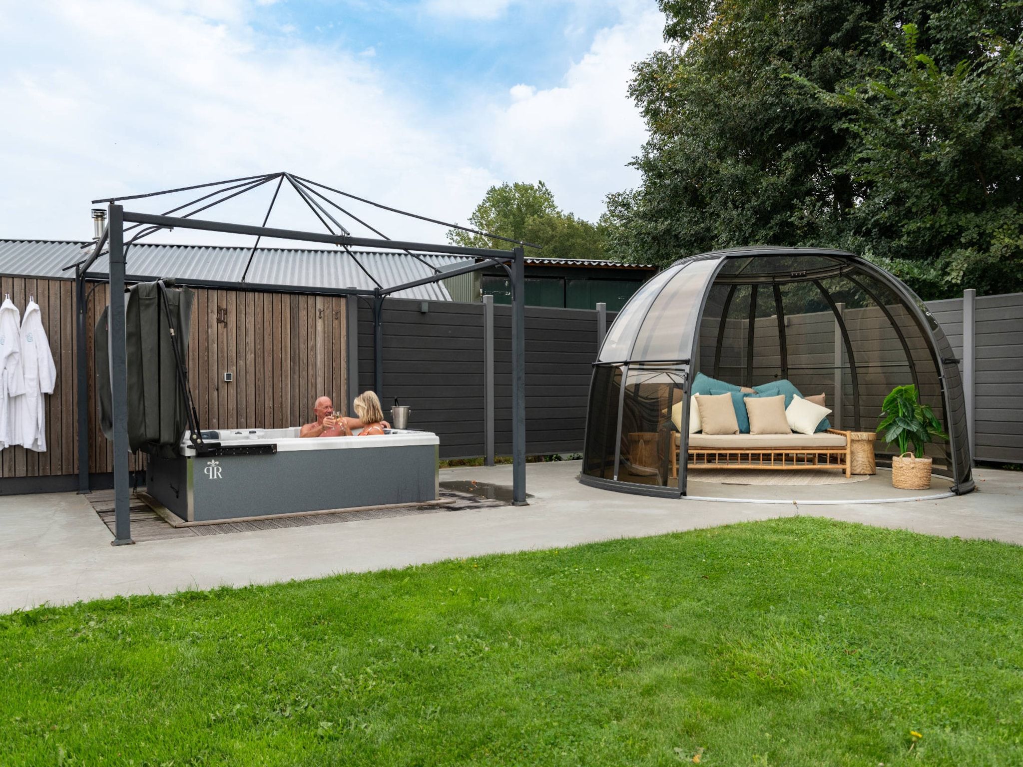 Voorzieningen bij Wellness at the Vecht - Ground floor in Dalfsen