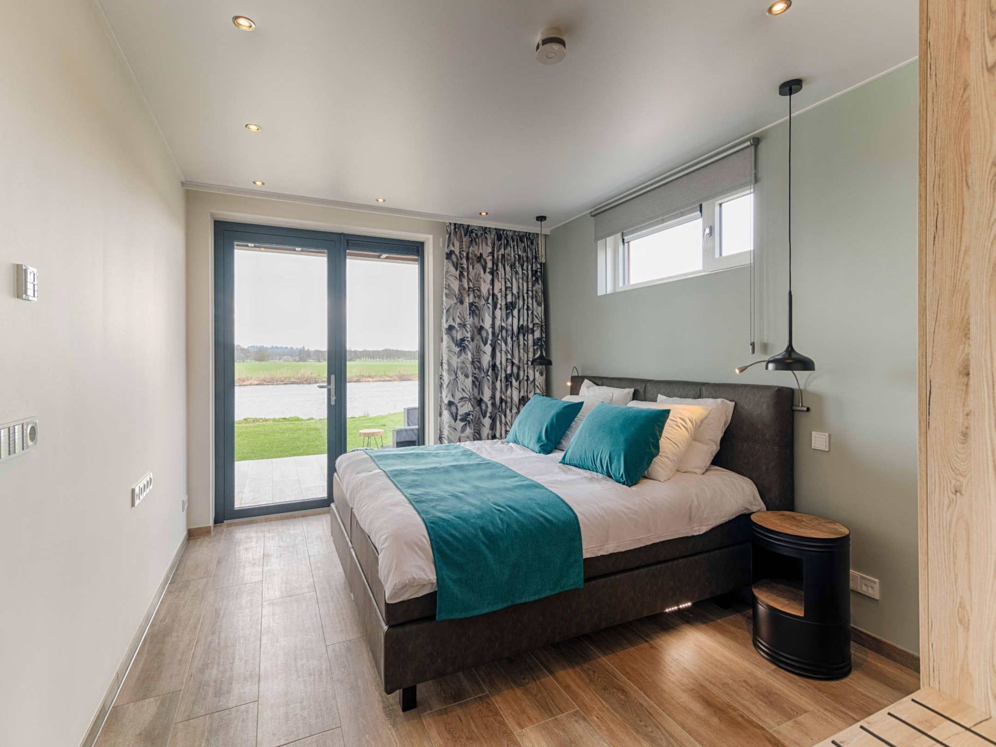 Een slaapkamer van Wellness at the Vecht - Ground floor in Dalfsen