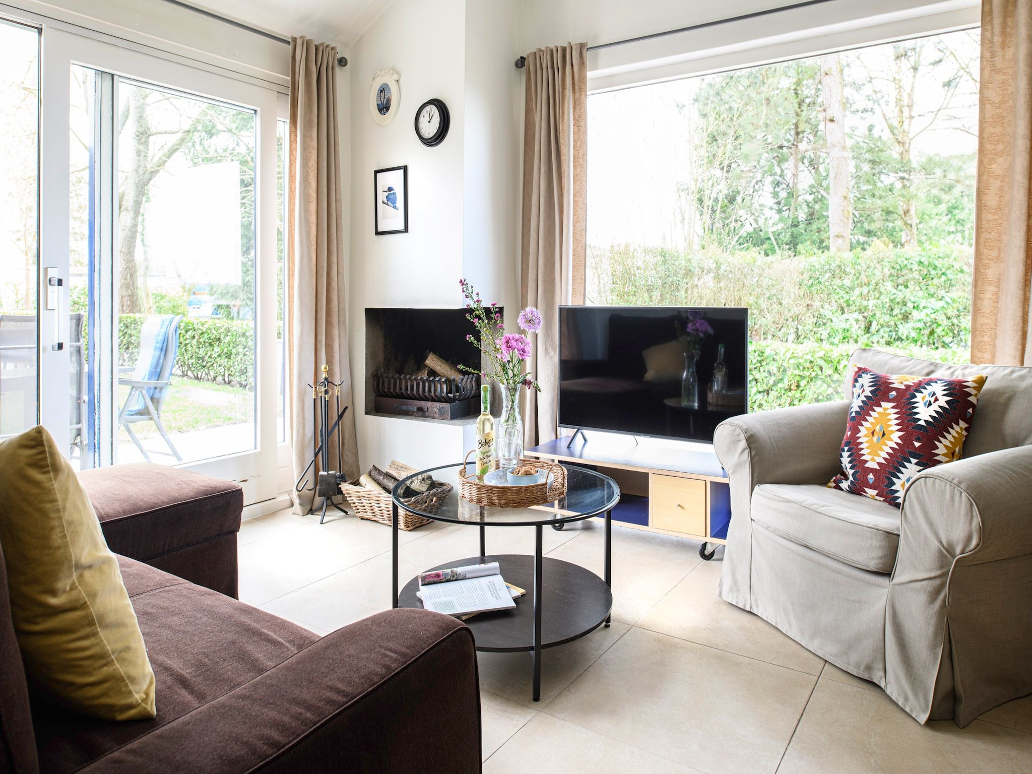 De woonkamer van Comfort Bungalow in Loosdrecht