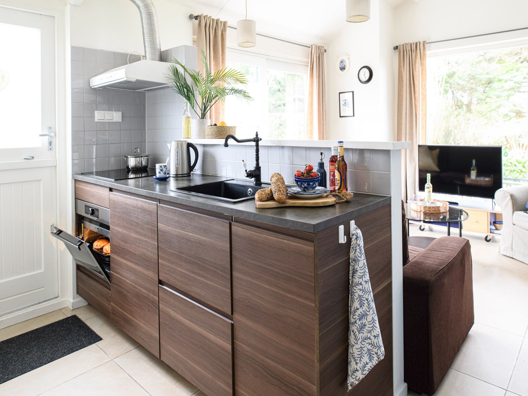 De keuken van Comfort Bungalow in Loosdrecht