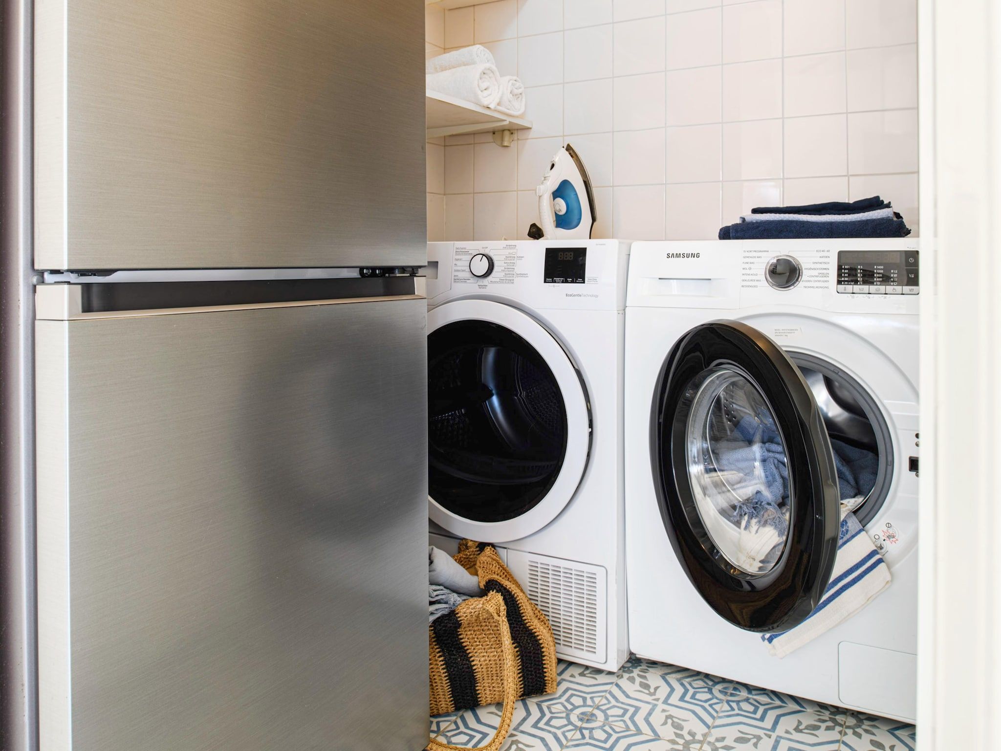 Voorzieningen bij Panorama Villa | 3-8 pers | 3 slaapkamers | 2,5 badkamers in Loosdrecht