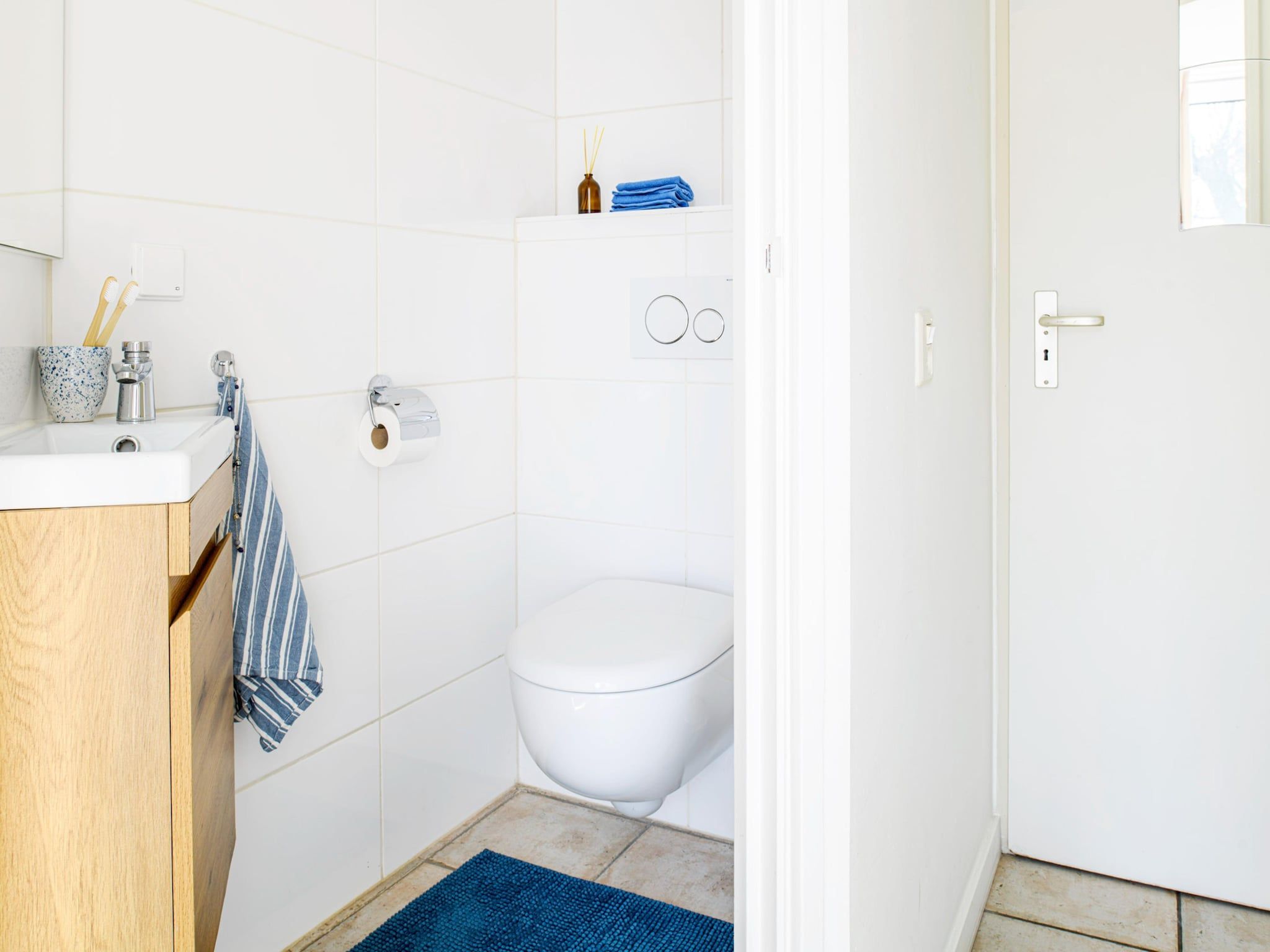 De badkamer van Panorama Villa | 3-8 pers | 3 slaapkamers | 2,5 badkamers in Loosdrecht