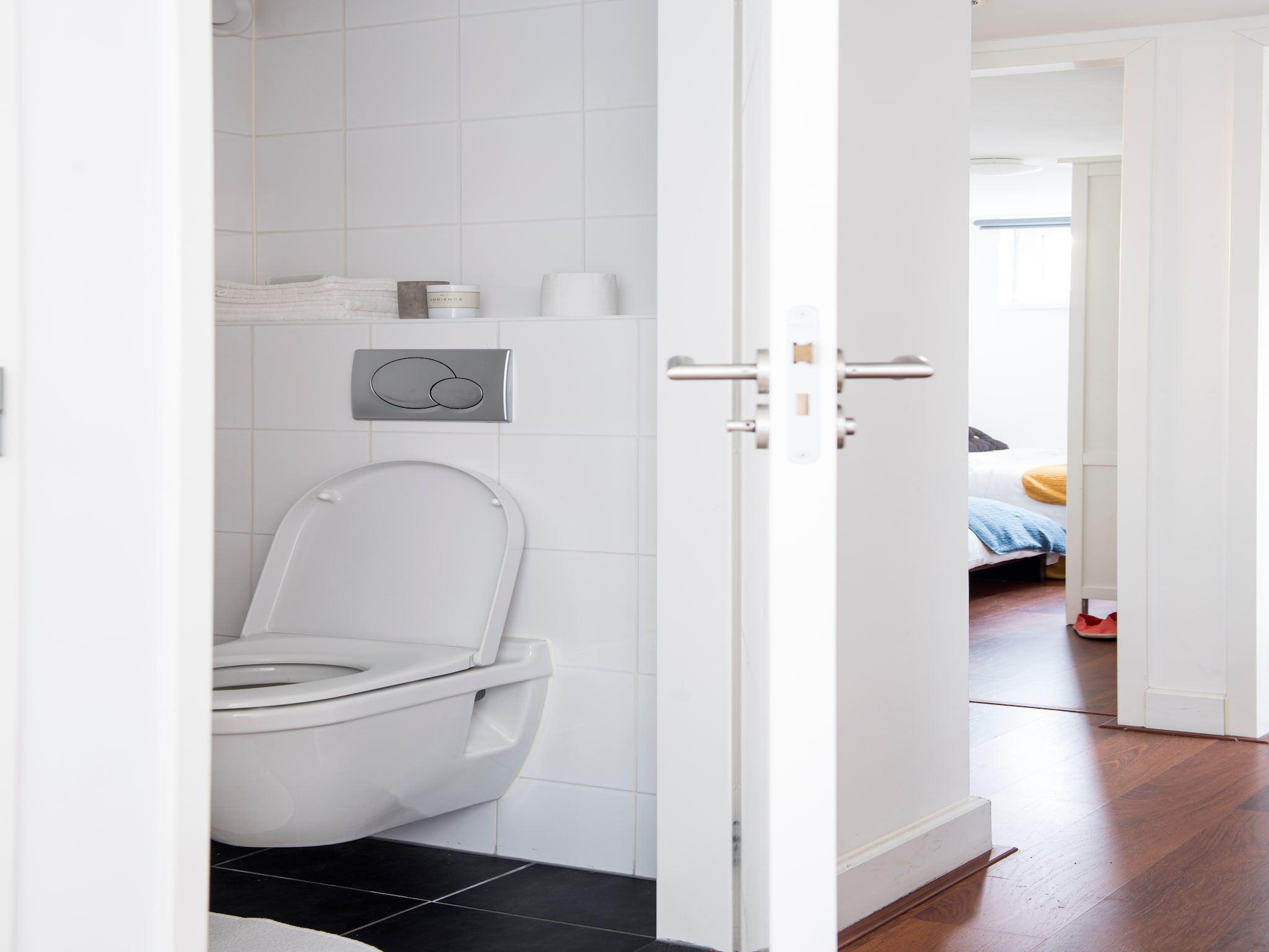 De badkamer van Watervilla in Loosdrecht