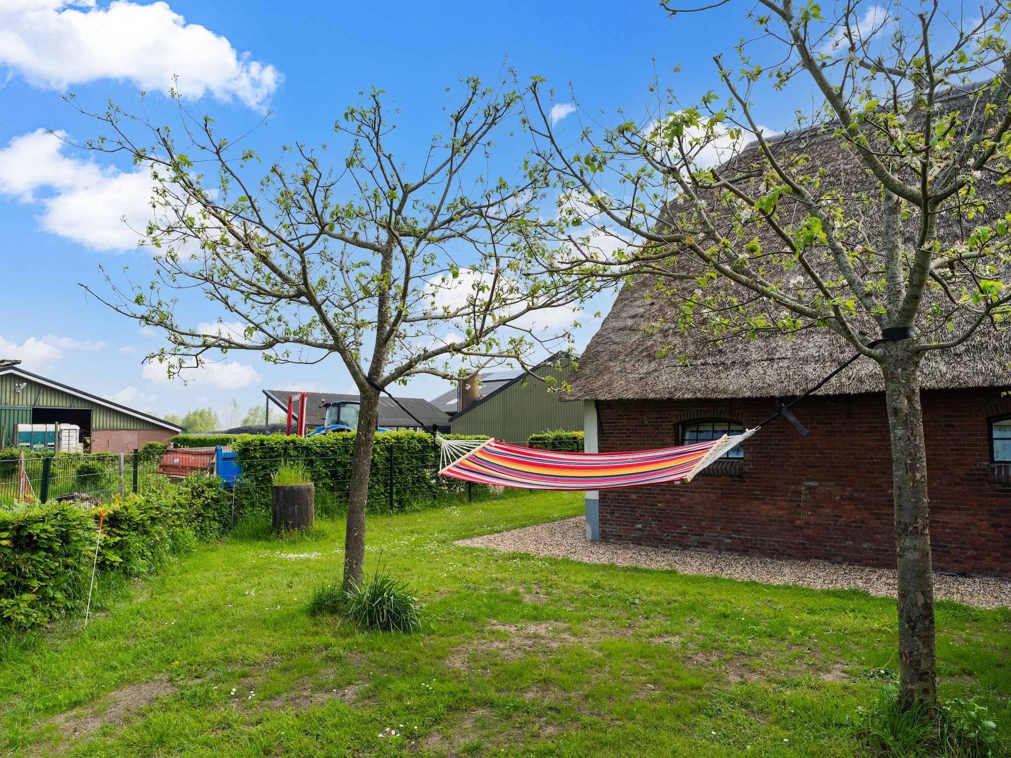 De buitenkant van The New Barn in Montfoort