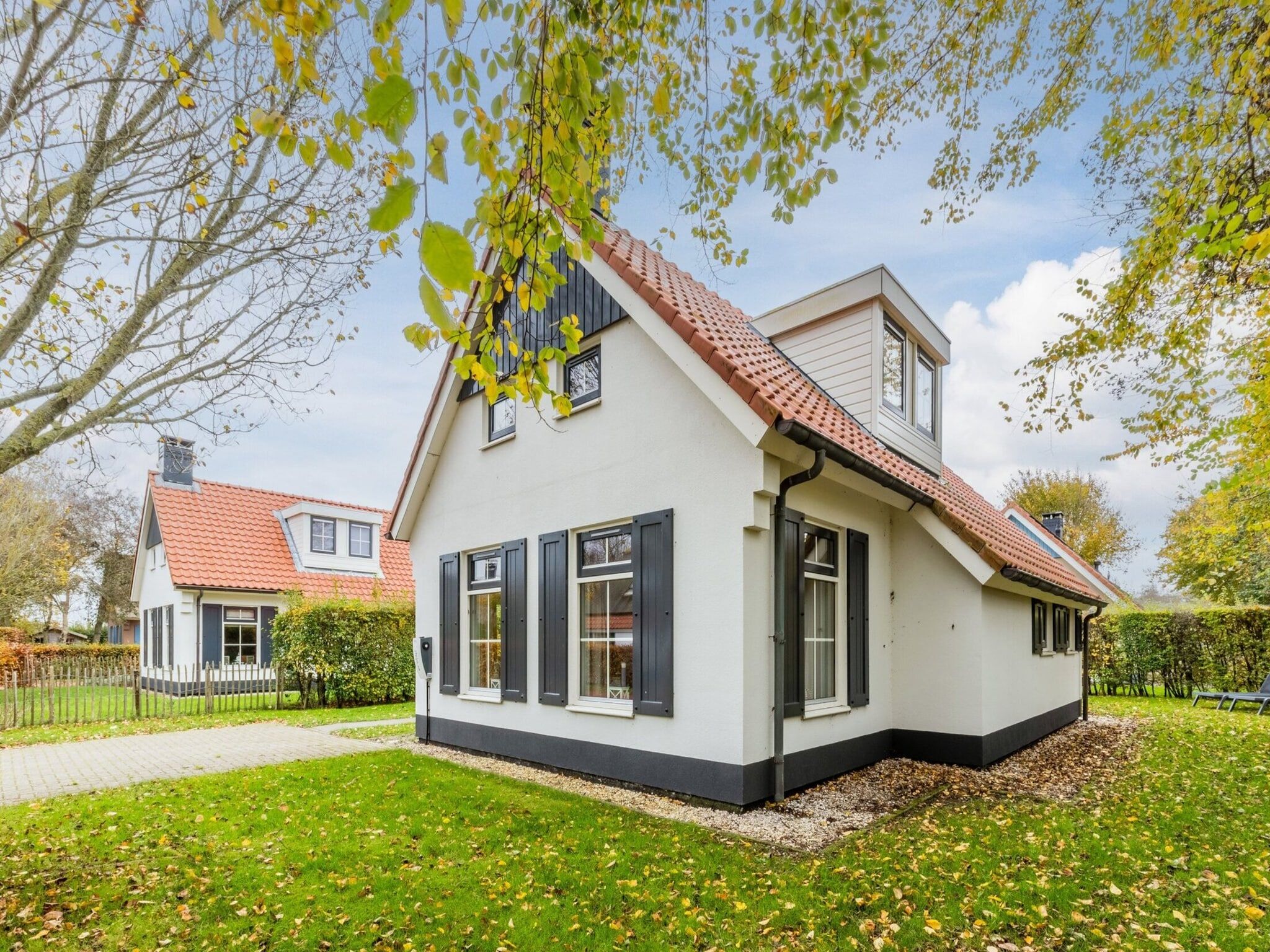 De buitenkant van Kustpark Texel 6 in De Koog