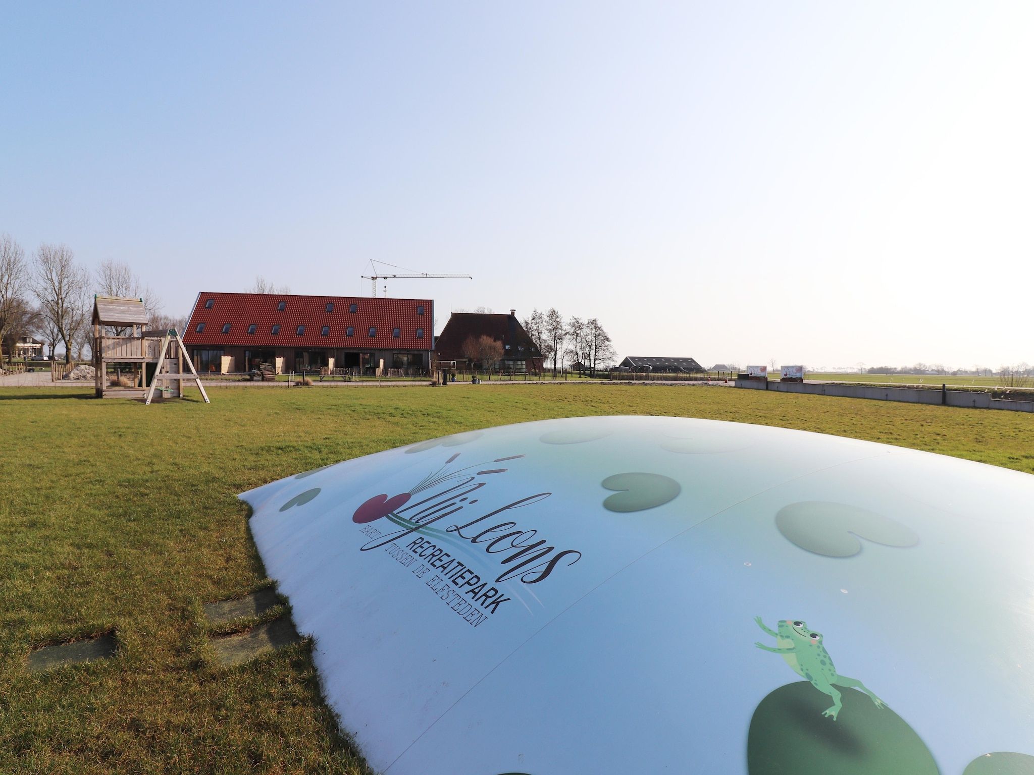 Voorzieningen bij 16 persoons villa C en D in Leons