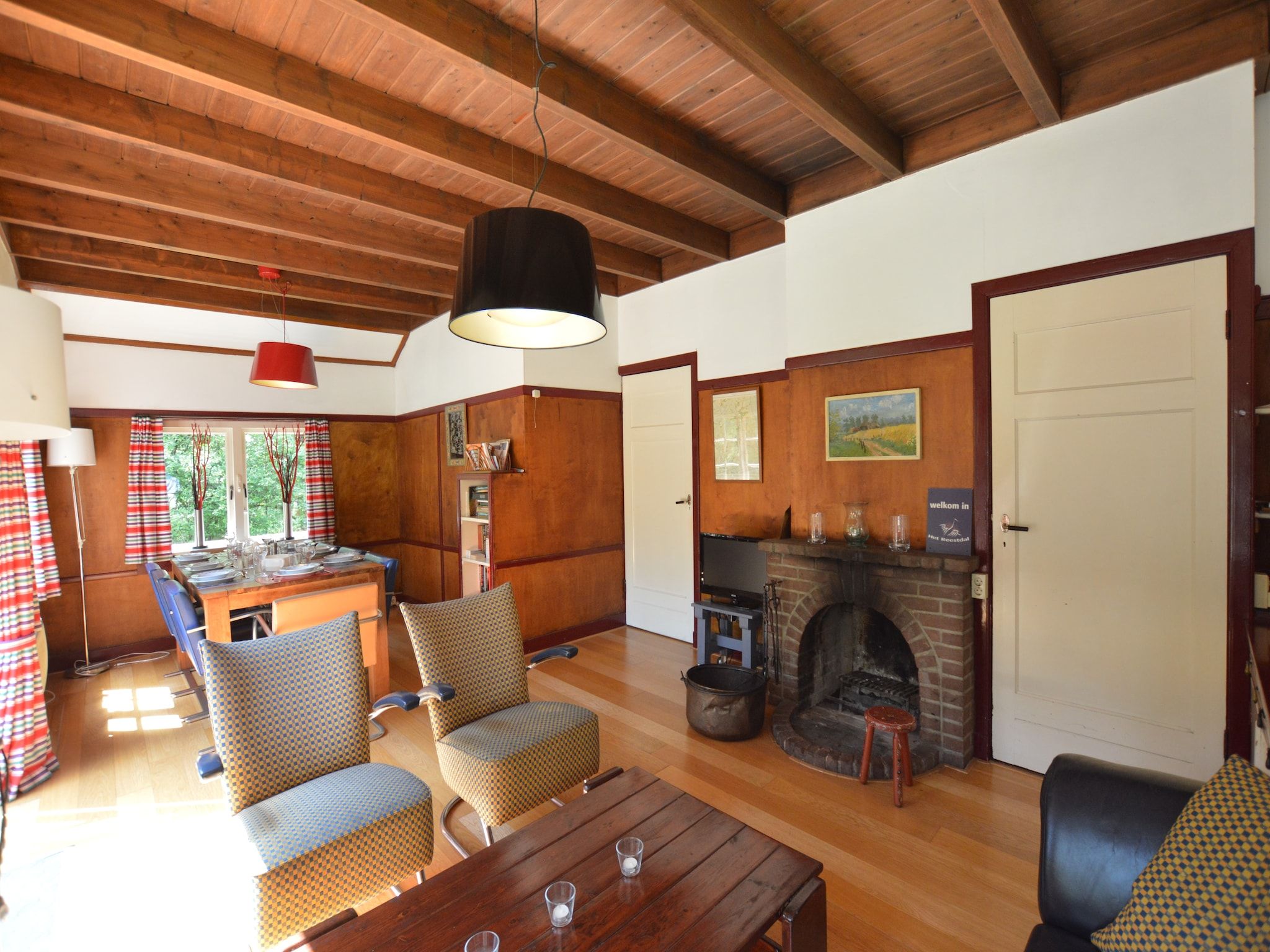 De woonkamer van De Wildenberg in Zuidwolde