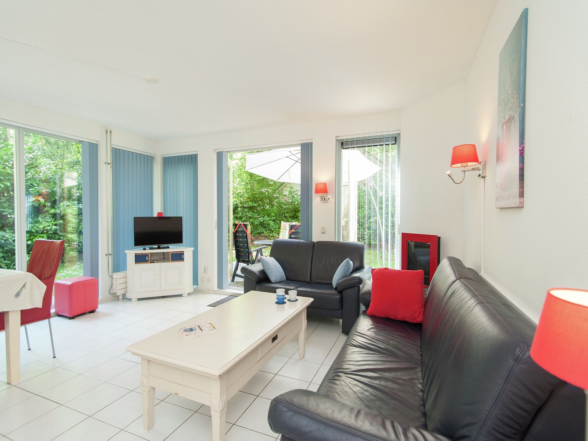 De woonkamer van De Meerkoet in Oudemirdum