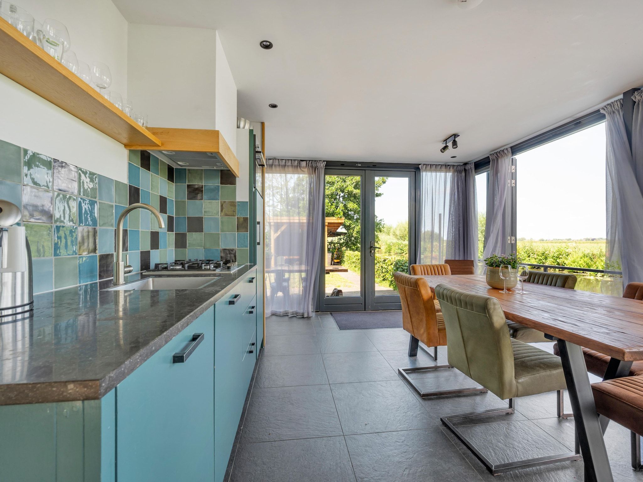 De keuken van De Waterlelie in Hekendorp