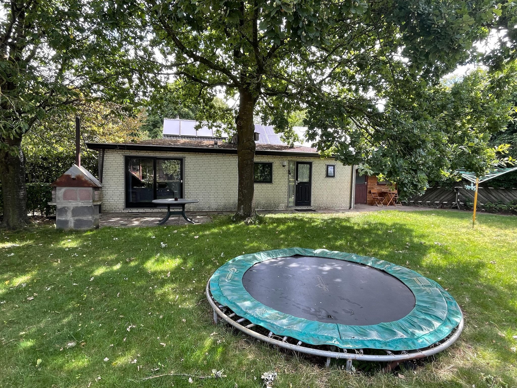 De tuin van Zonnedauw in Uden