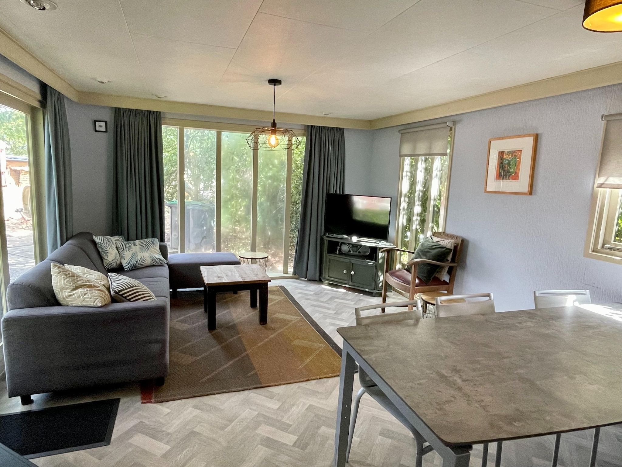 De woonkamer van Zonnedauw in Uden