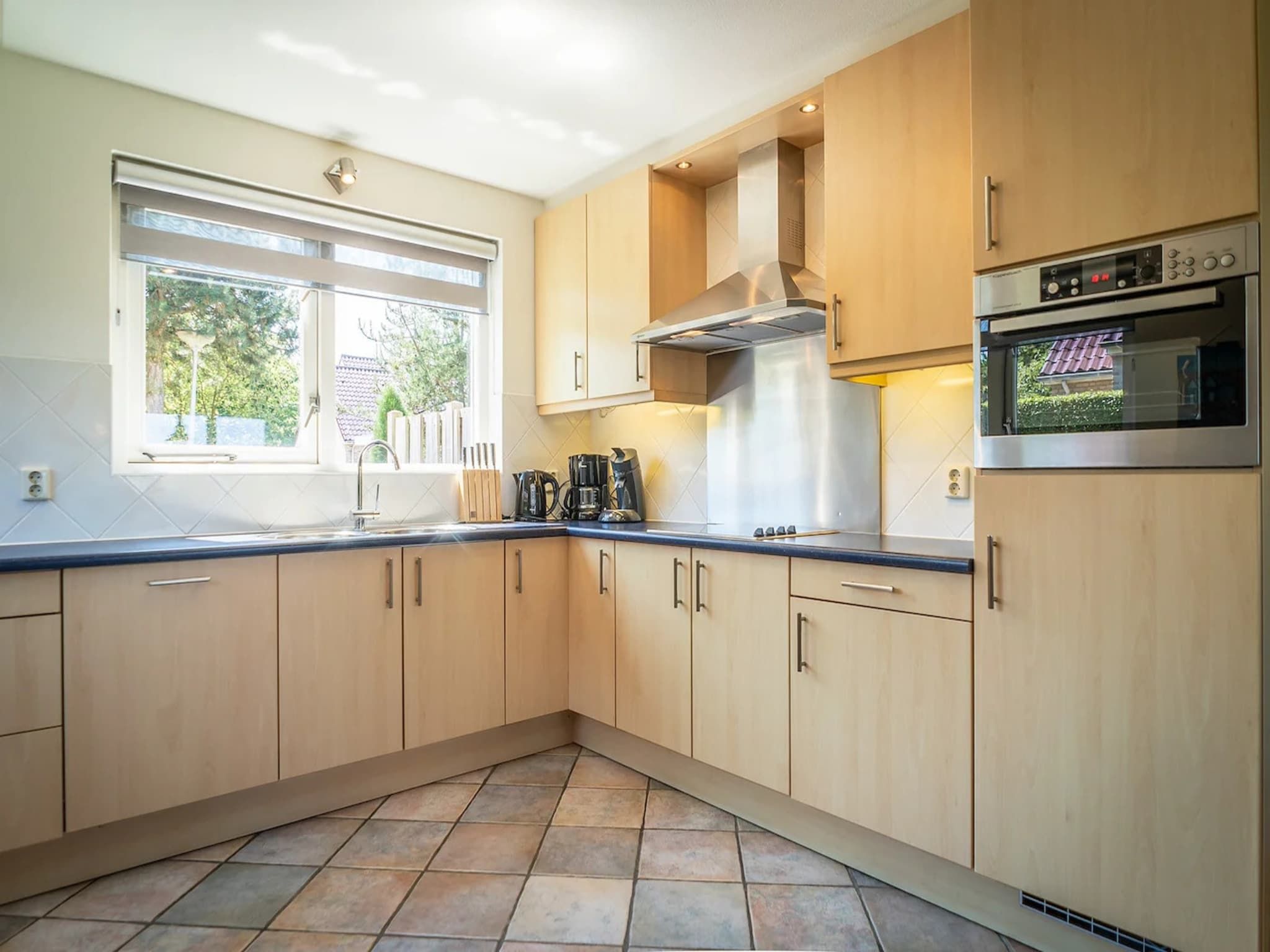 De keuken van 5-person luxury holiday villa on Texel in De Koog