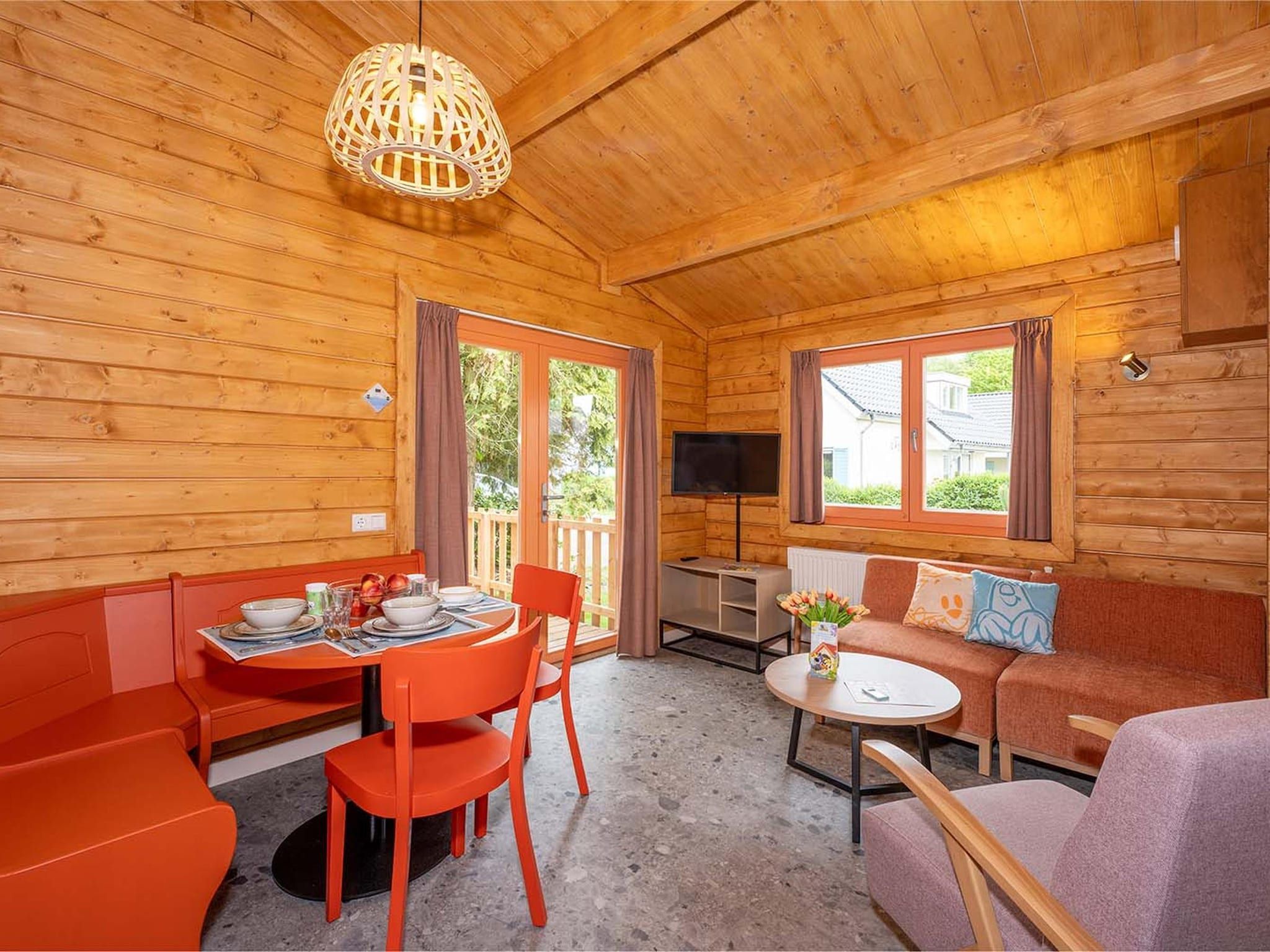De woonkamer van Woezel & Pip Lodge 4p in Hoogerheide