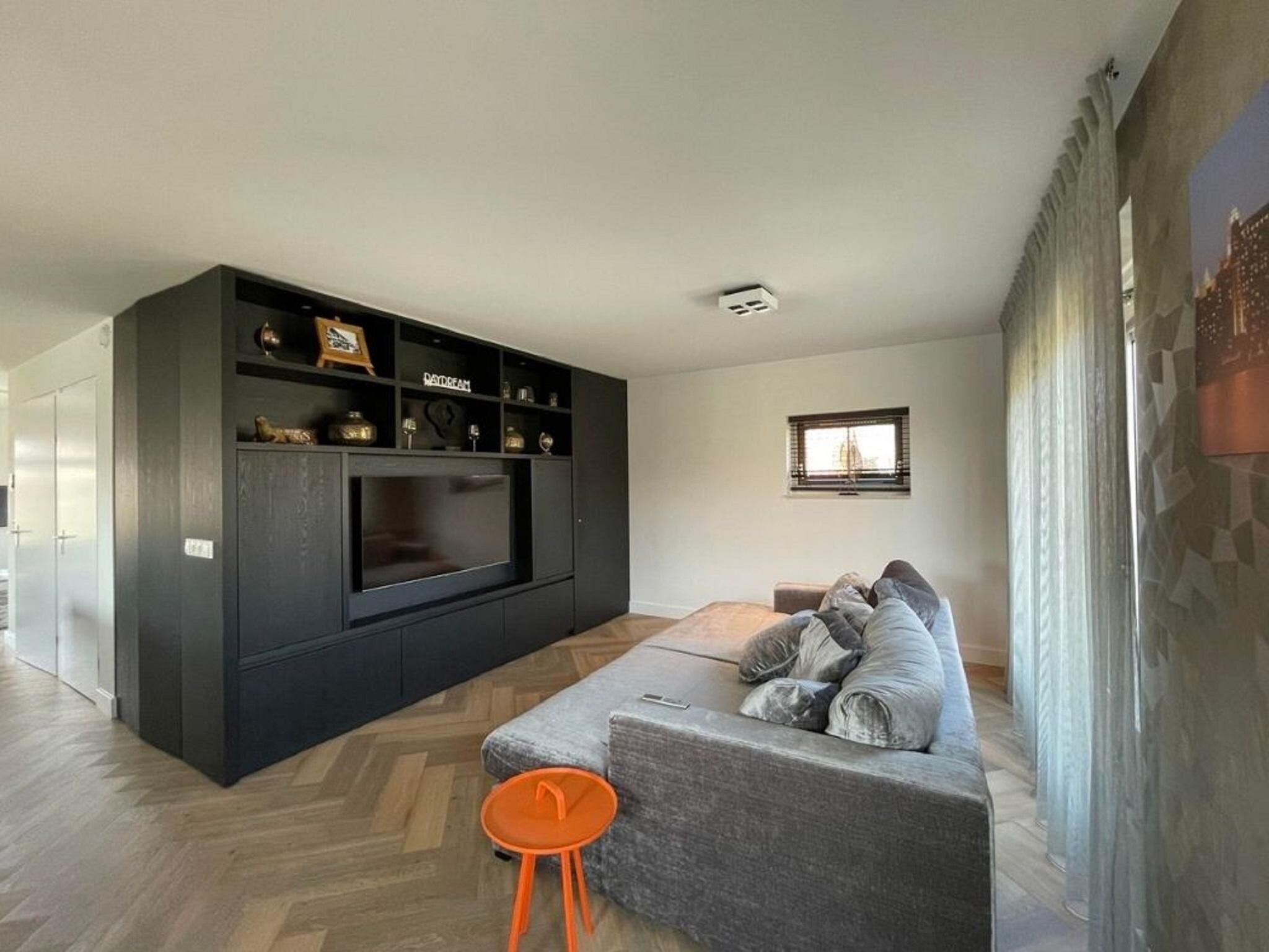 De woonkamer van Landgoed Eysinga State 1 in Sint Nicolaasga