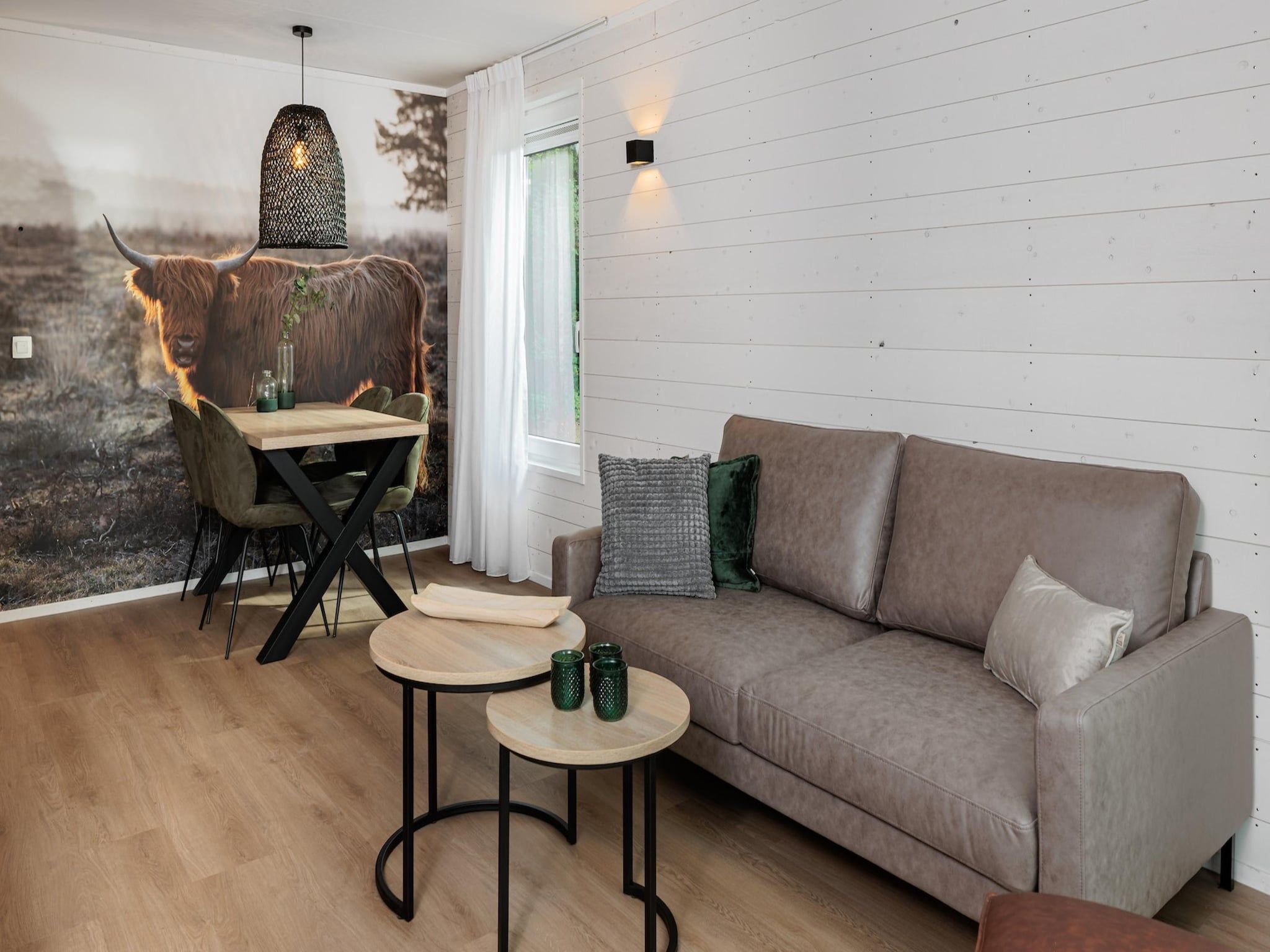 De woonkamer van Forest Villa 4 in Schaijk