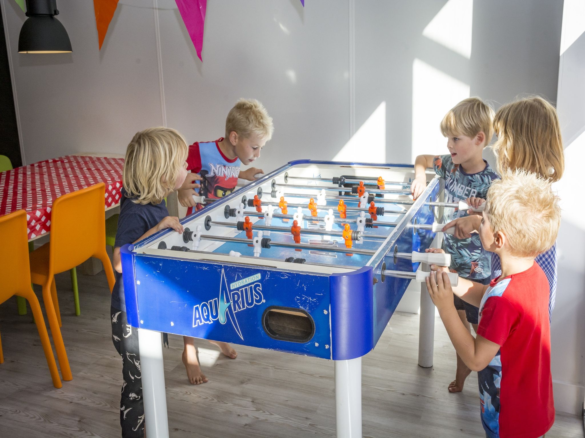 Parkfaciliteiten bij Lodge (6p) in Den Burg