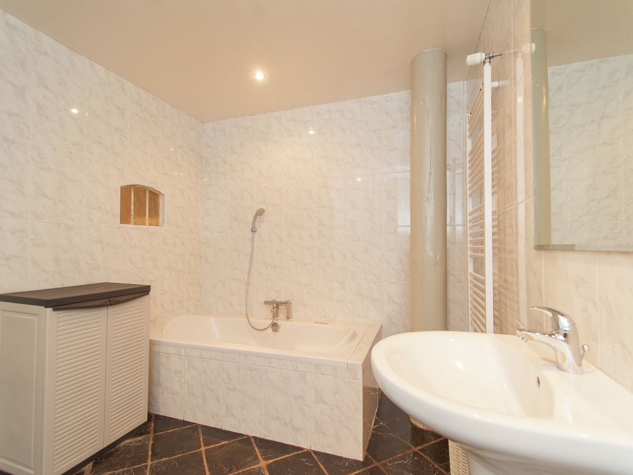 De badkamer van Haulervaart in Waskemeer