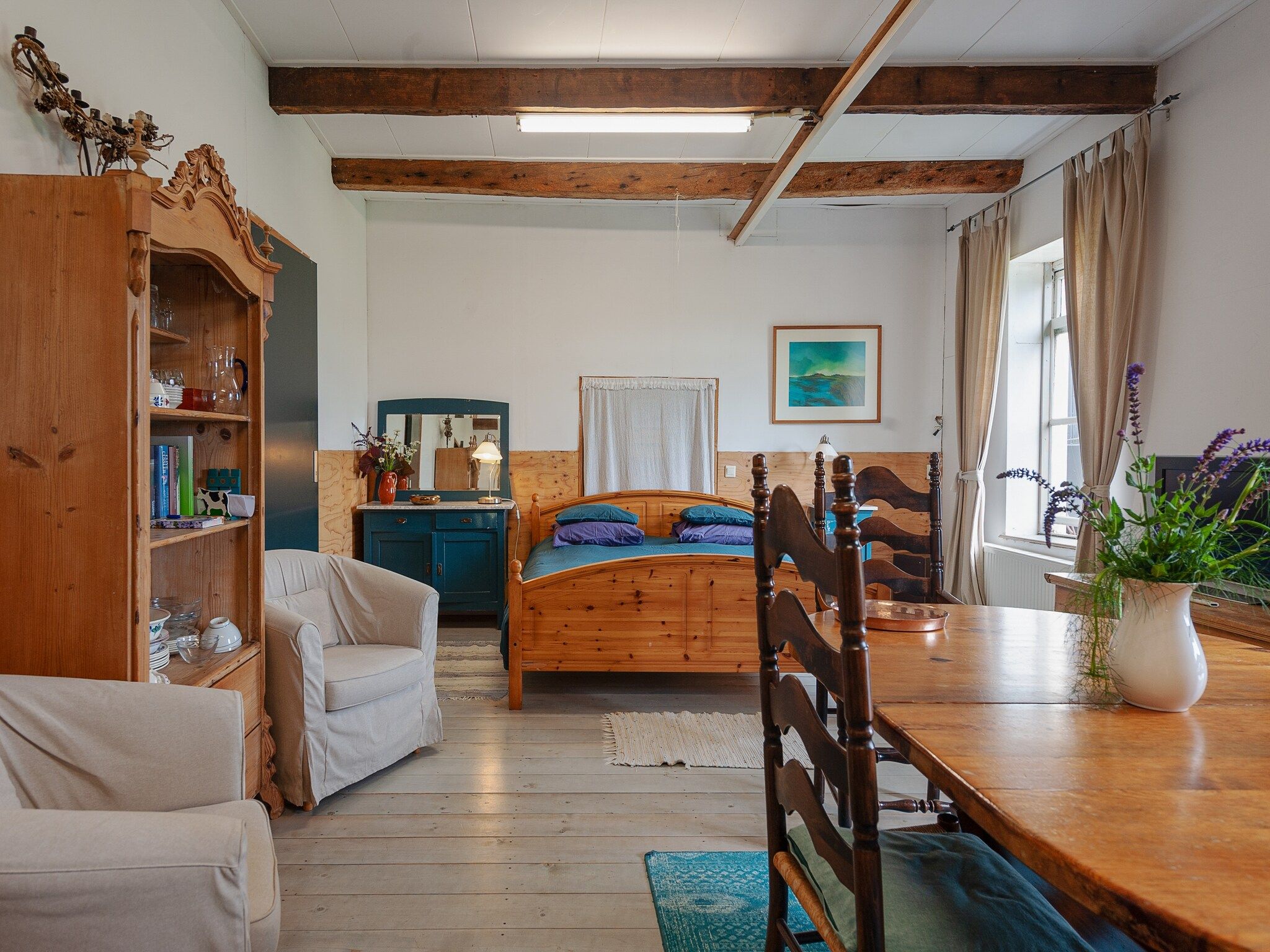 De woonkamer van Lauwerspleats in Burum