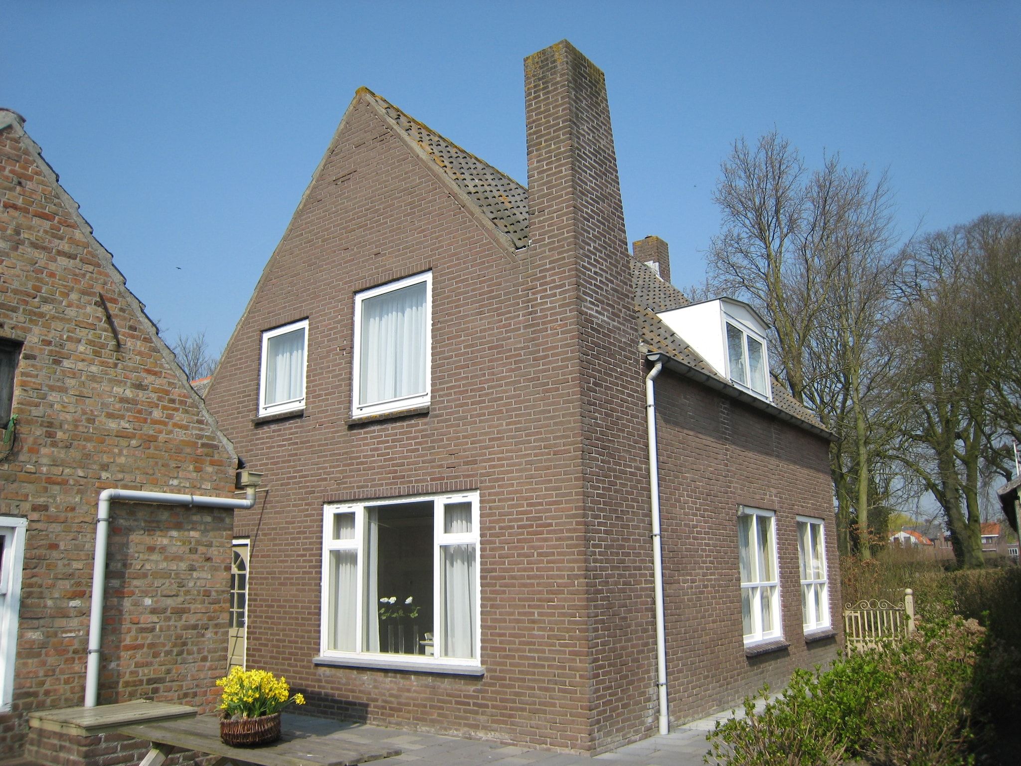 De buitenkant van De Paardenmarkt in Aardenburg