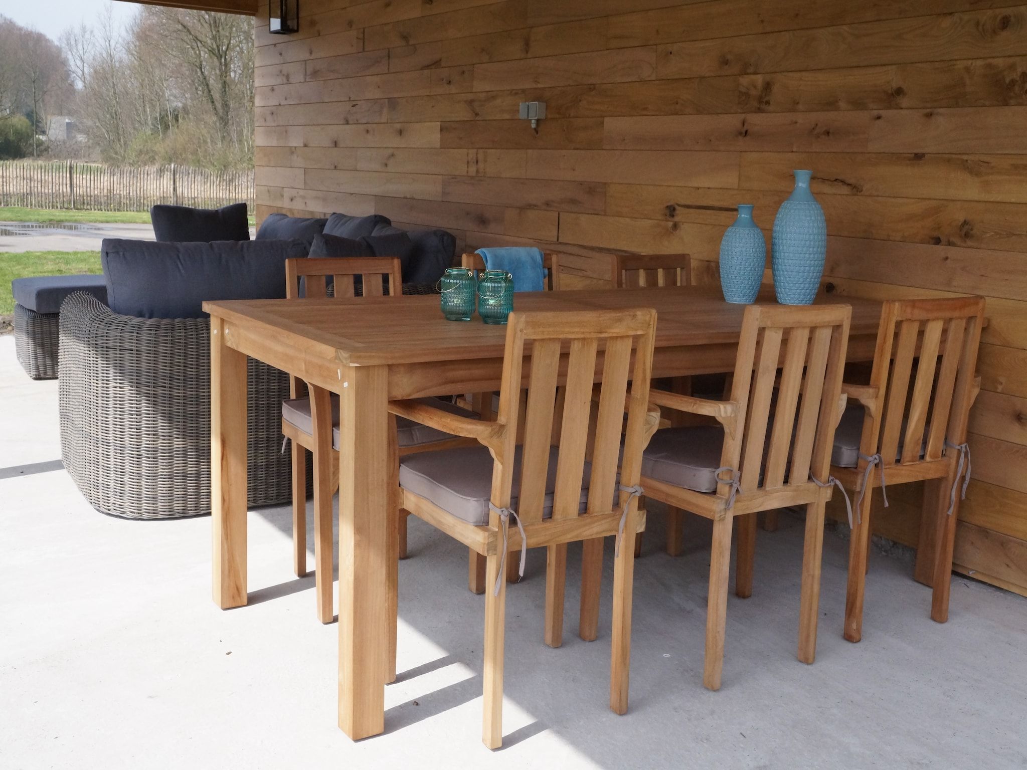 Het terras van De Paardenmarkt in Aardenburg