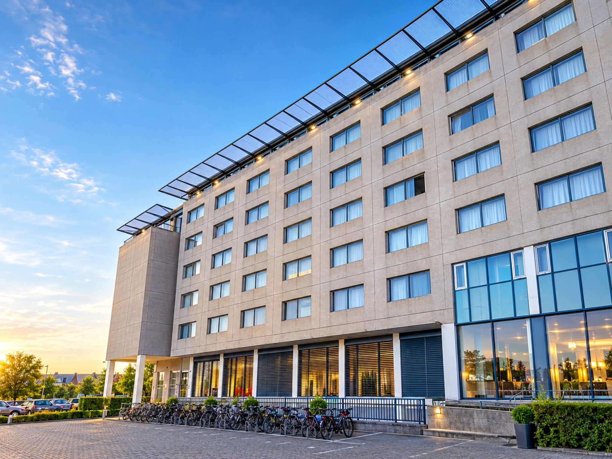 Sunday Hotel Amsterdam Airport Schiphol in Badhoevedorp, - Foto 12 van 32