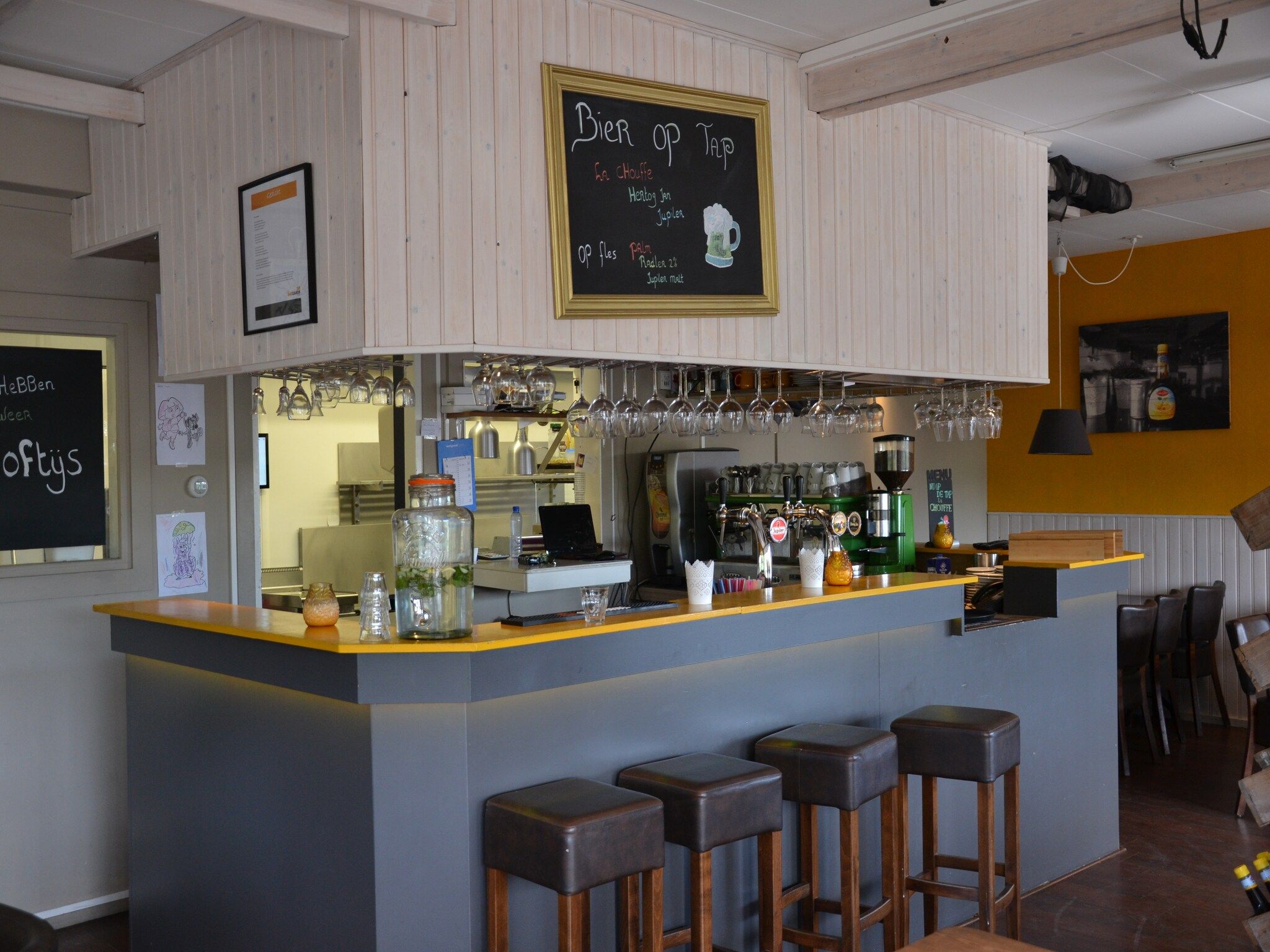 Parkfaciliteiten bij Strandpark Vlugtenburg 1 in 's-Gravenzande