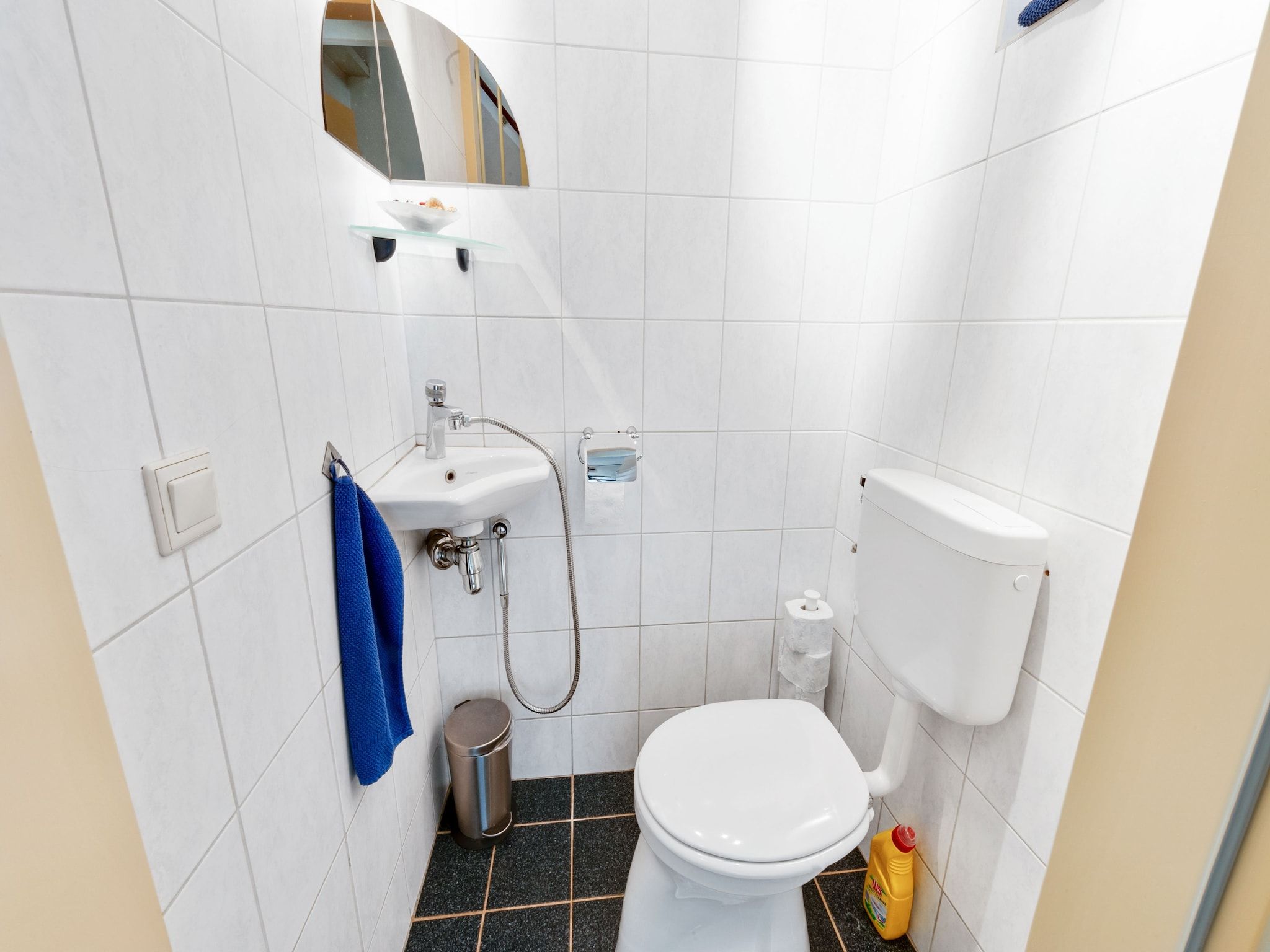 De badkamer van Dapama in Beerze