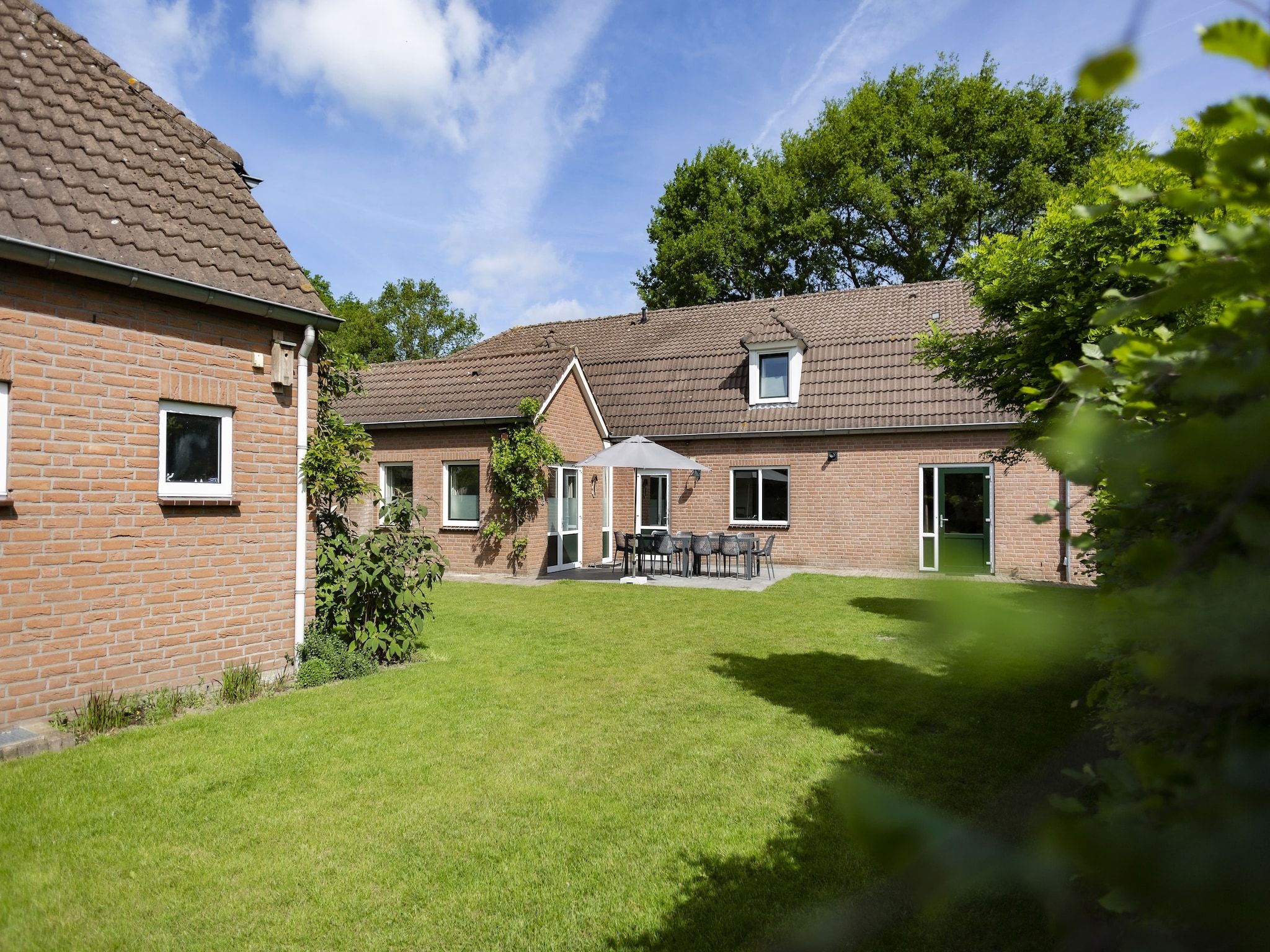 De tuin van De Riethorst 2 in Plasmolen