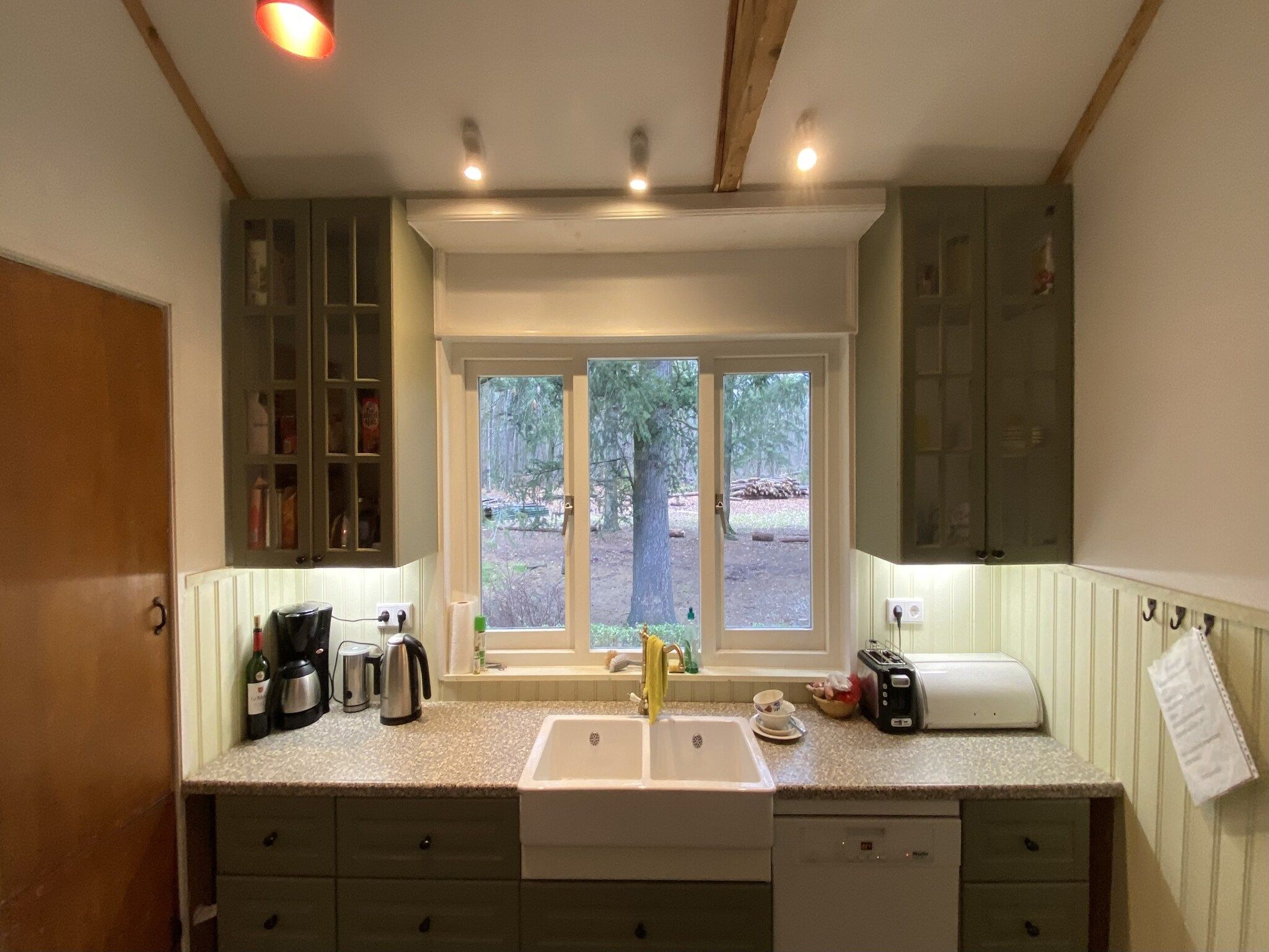 De keuken van Huis in het bos in Oploo