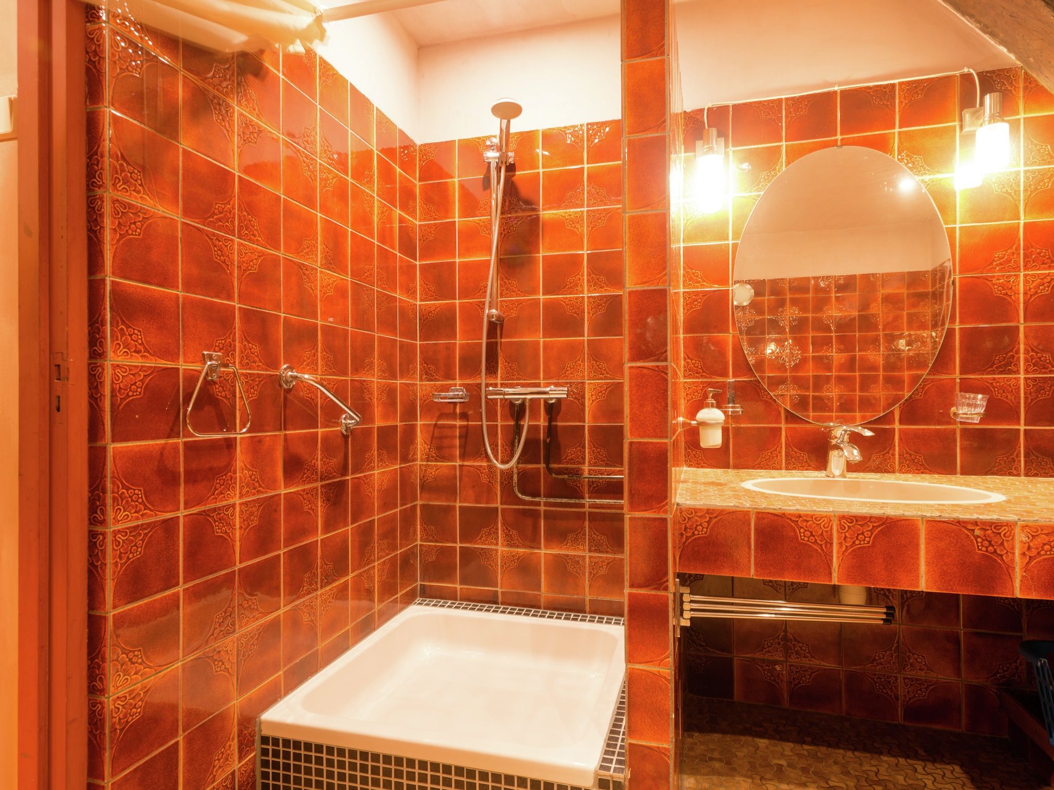 De badkamer van De Eekhorst in Balkbrug