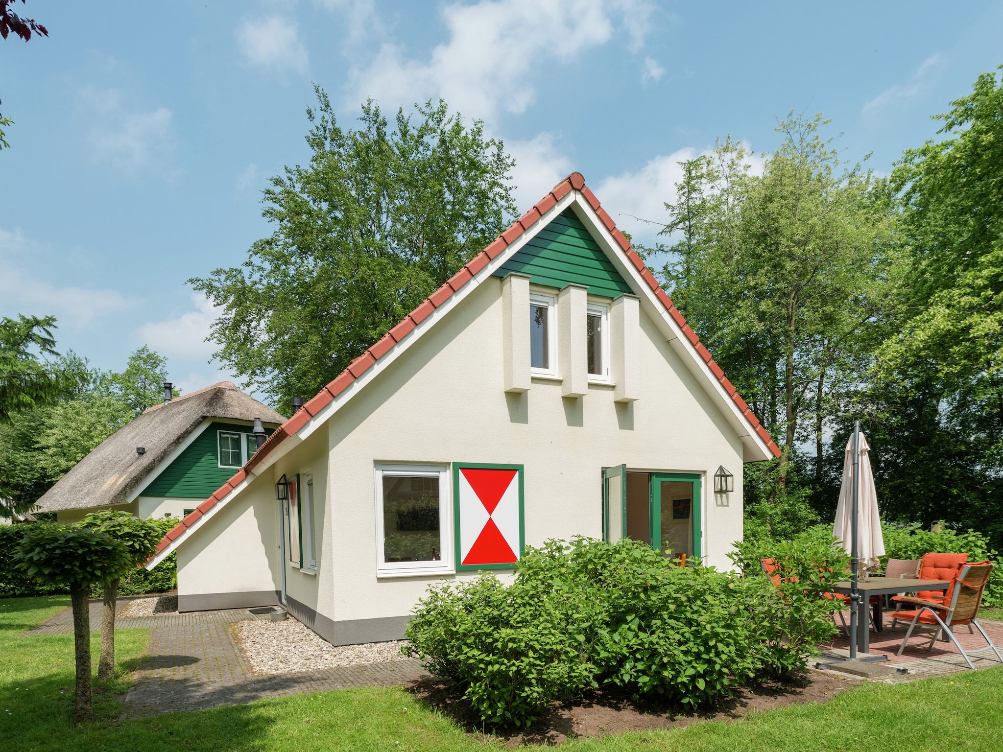 De buitenkant van Zonnenberg 34 in Heeten