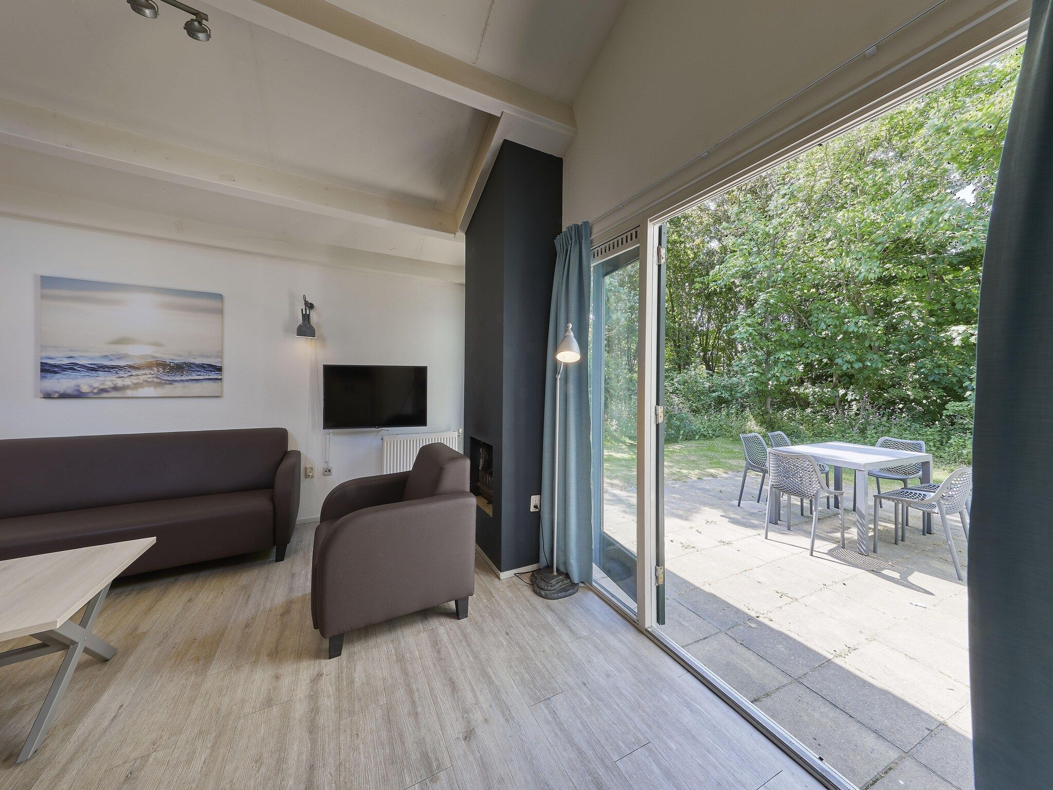 De woonkamer van Vakantiepark Kijkduin 2 in Den Haag