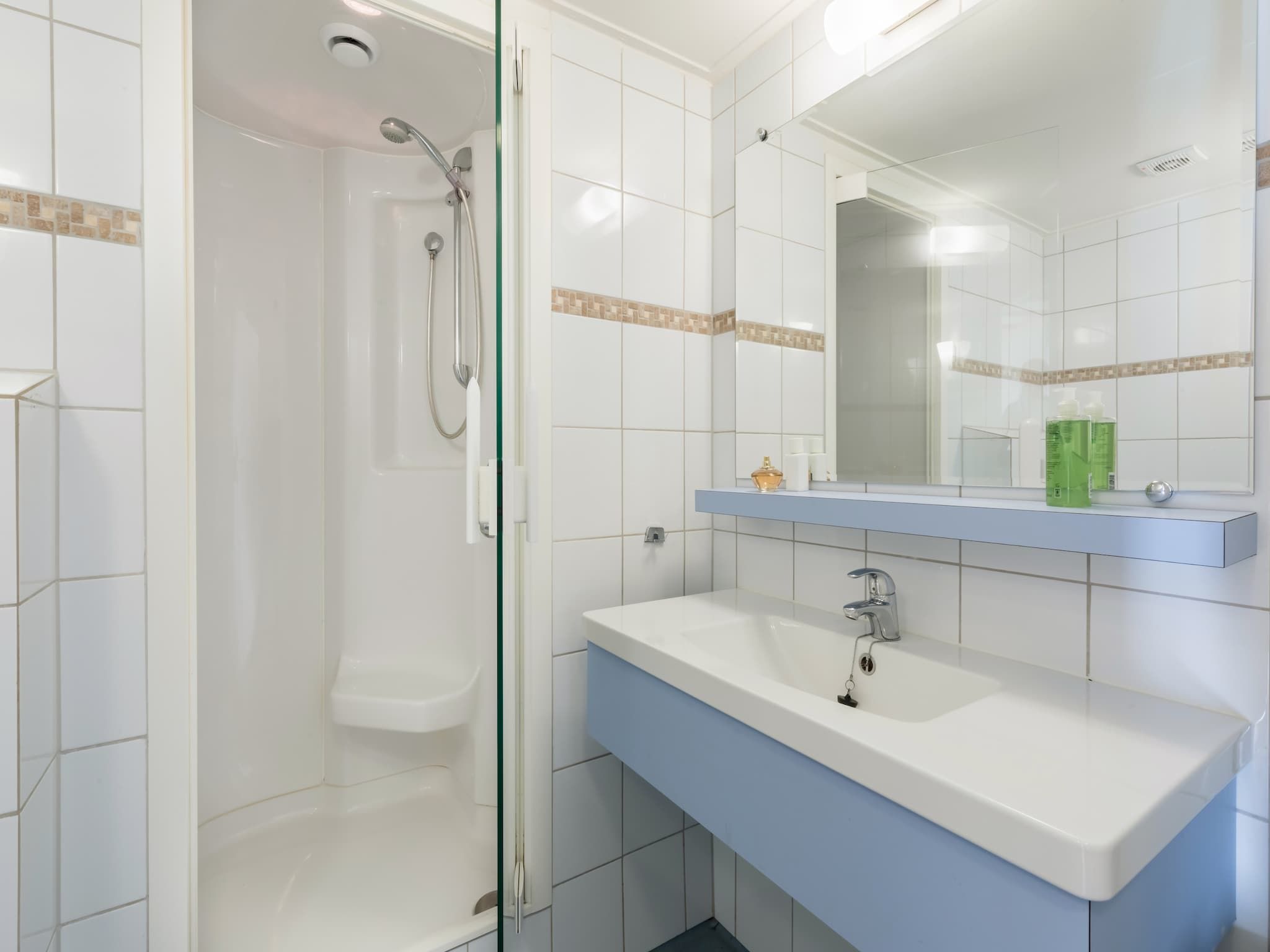 De badkamer van Vakantiepark Klein Vink 15 in Arcen