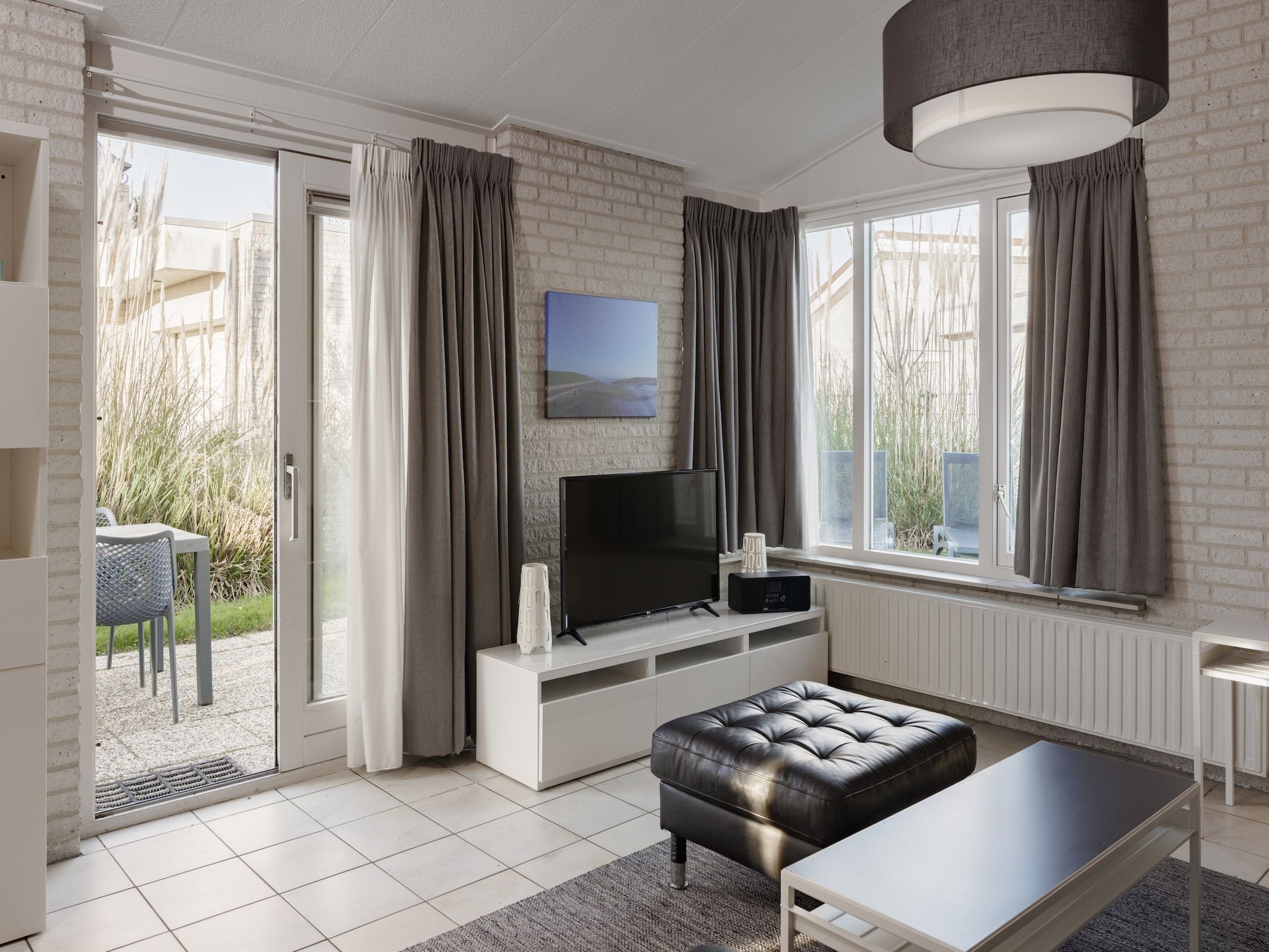 De woonkamer van Roompot Beach Resort 4 in Kamperland