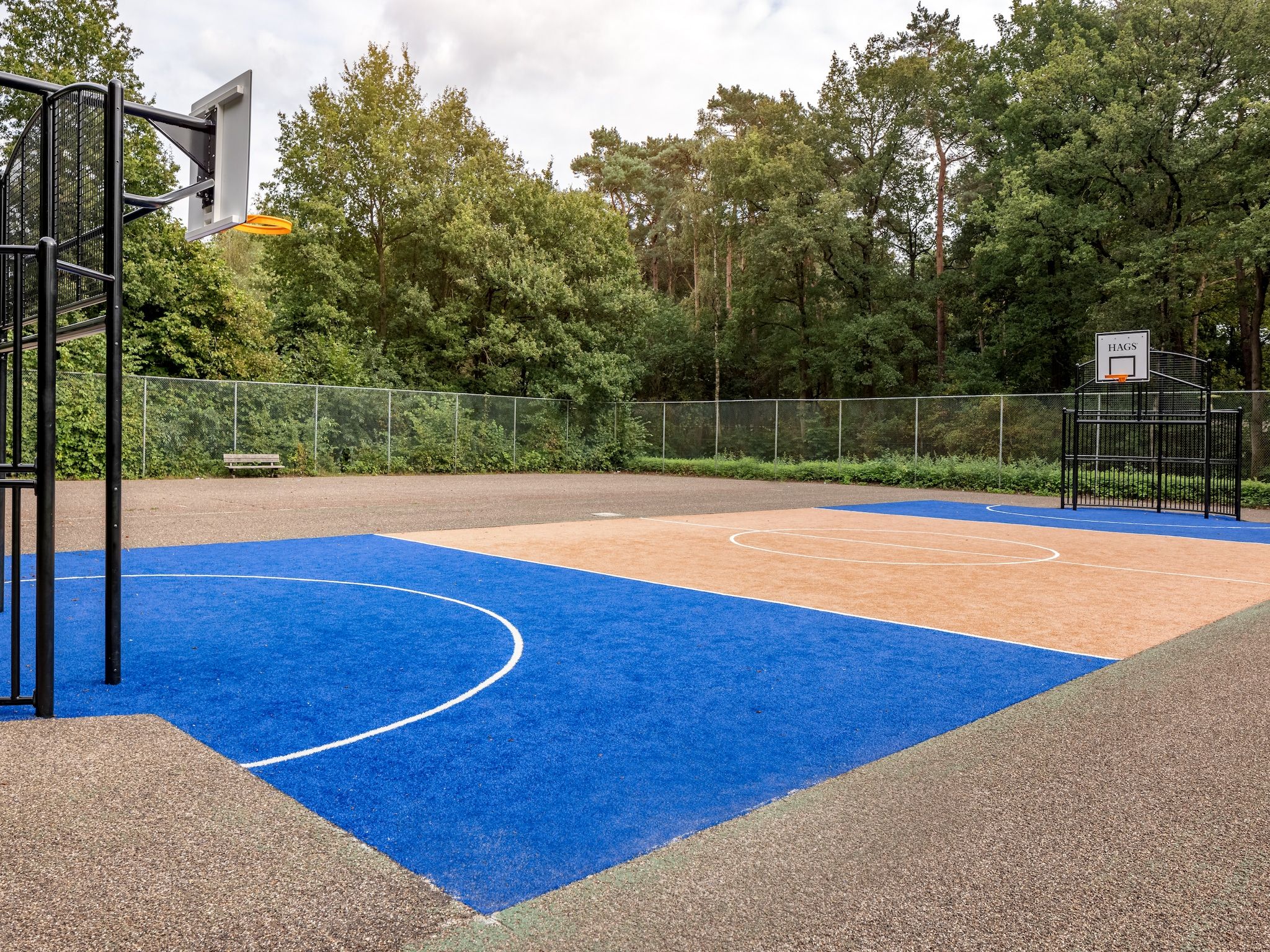 Parkfaciliteiten bij Bospark Lunsbergen 7 in Borger