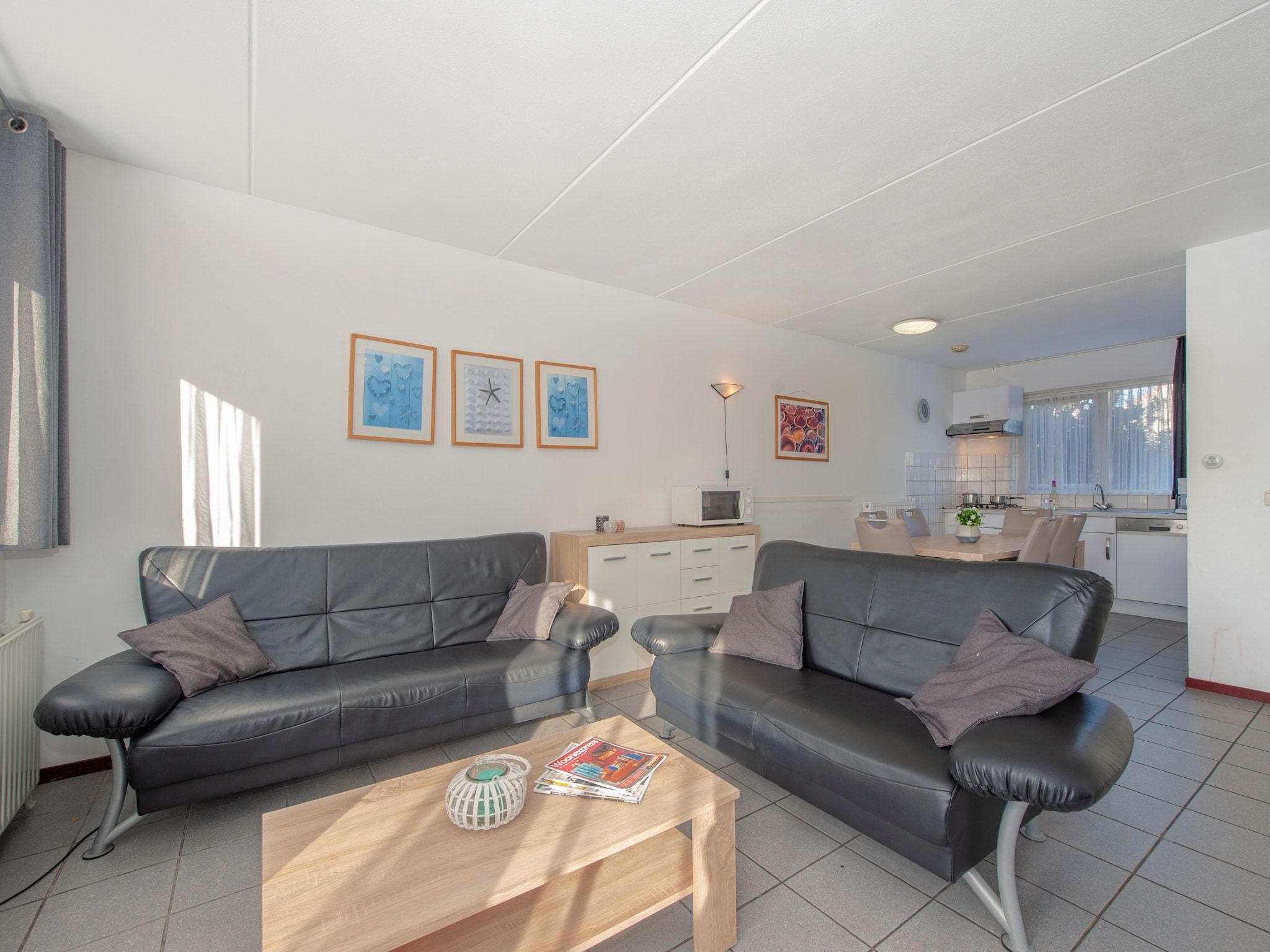 De woonkamer van Vakantiepark Zeebad 2 in Breskens