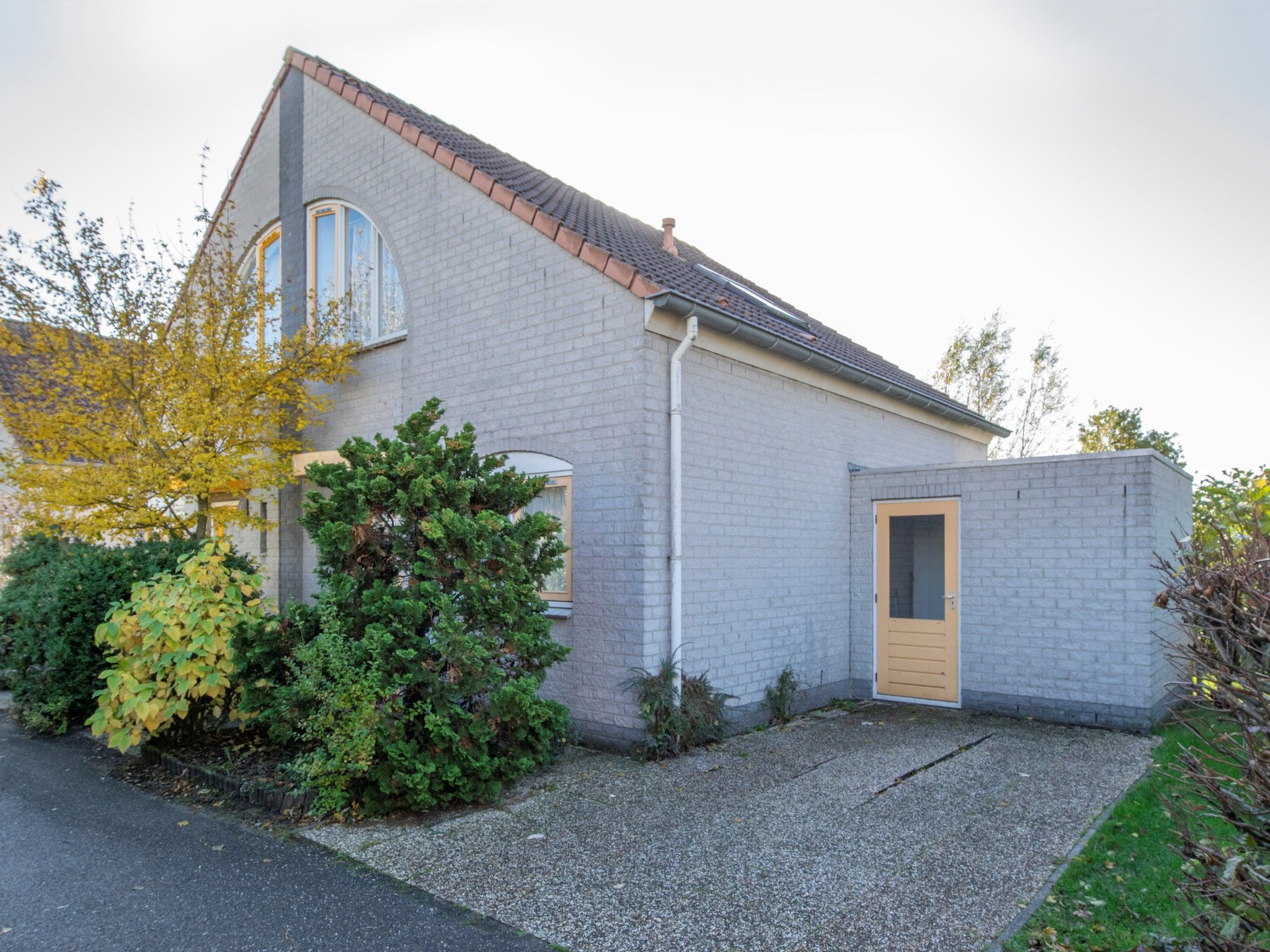 De buitenkant van Vakantiepark Zeebad 2 in Breskens