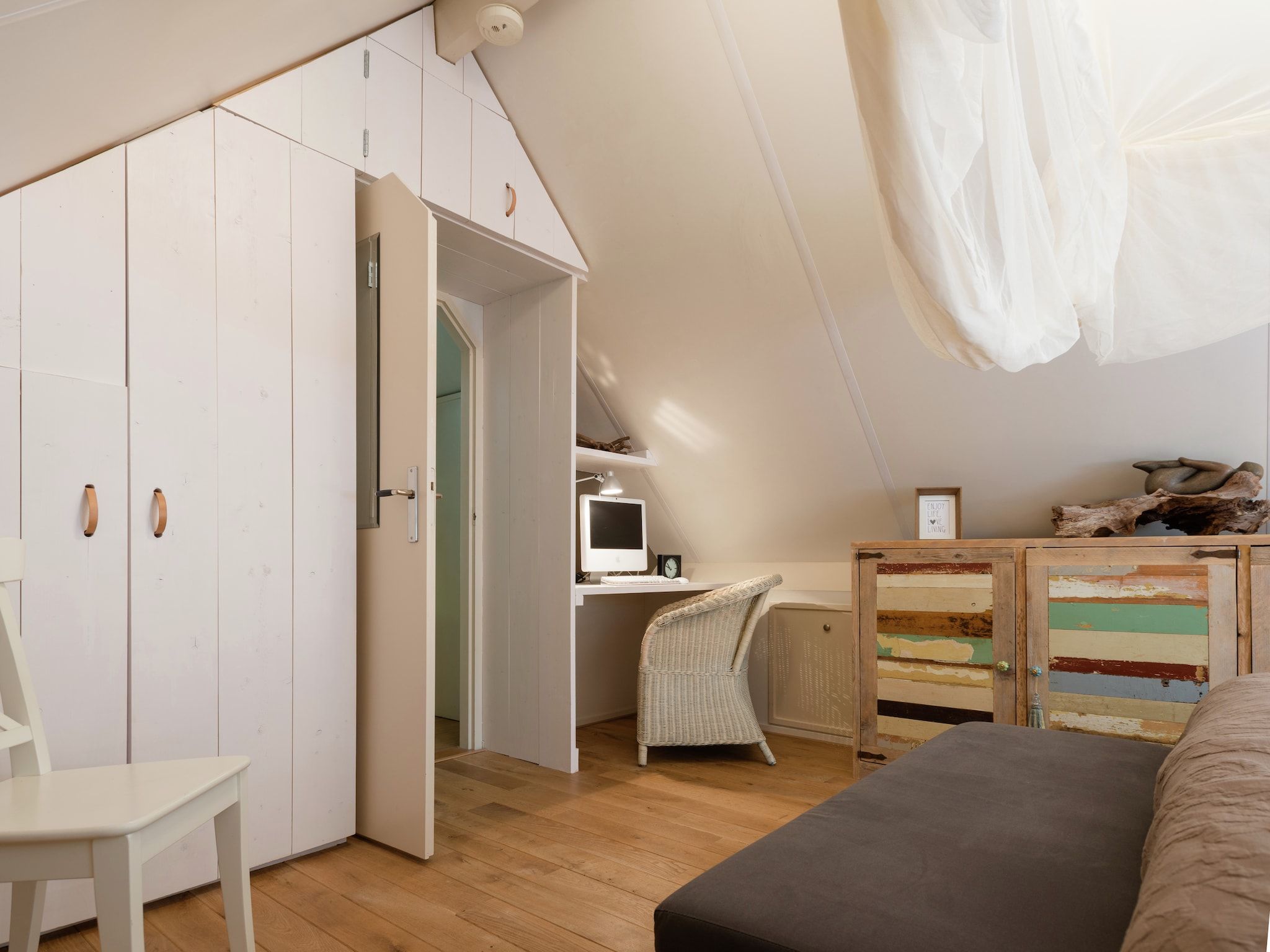 Een slaapkamer van Boshuis in Dalfsen