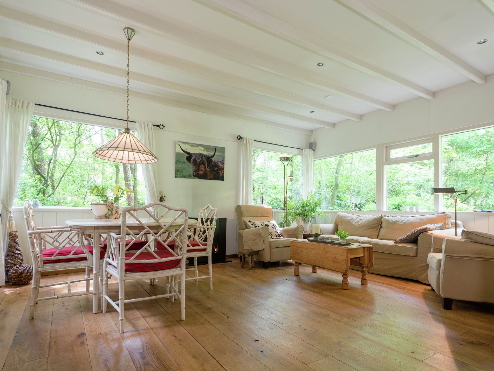 De eetkamer van Boshuis in Dalfsen