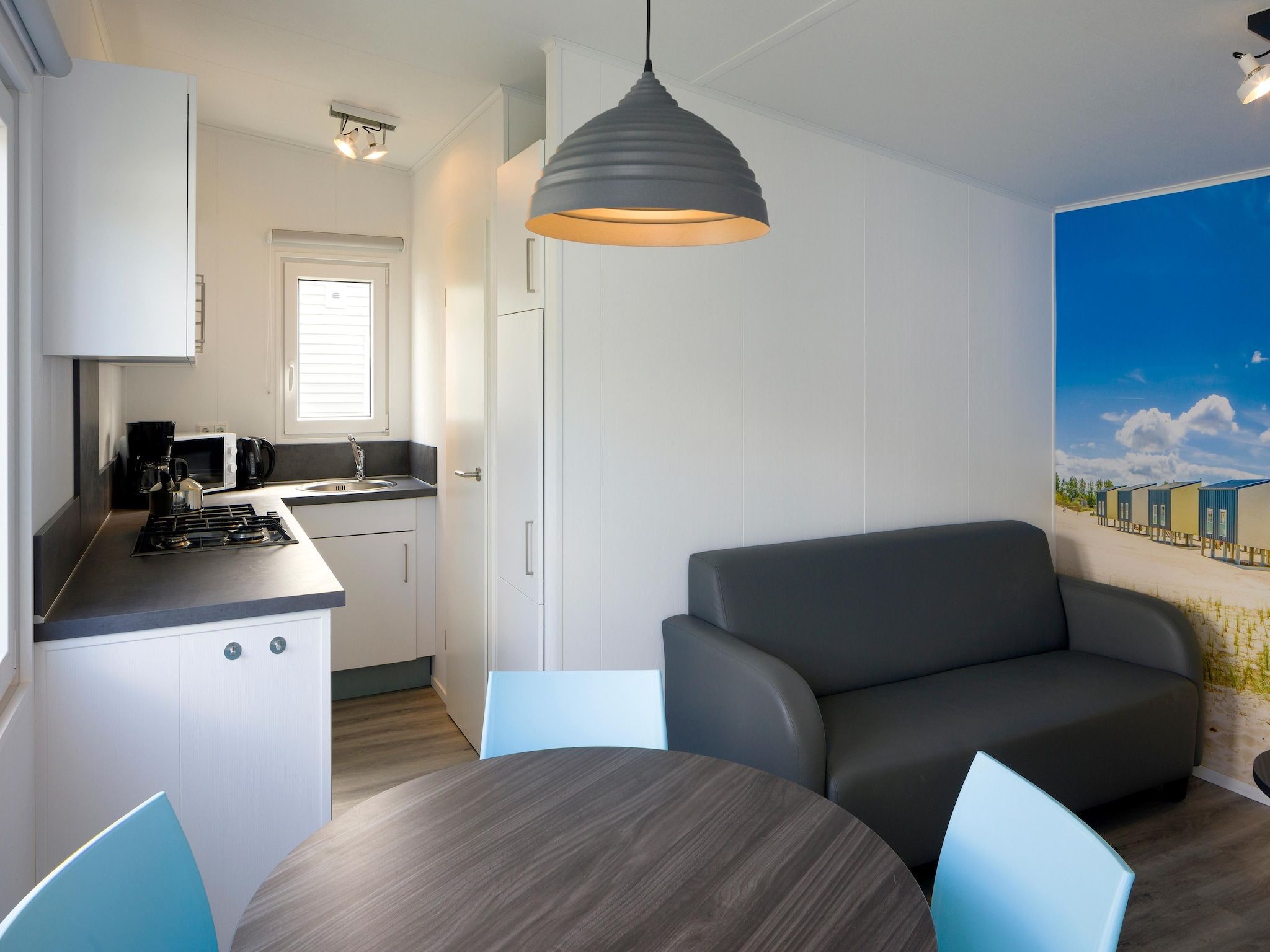 De keuken van Vakantiepark Beach Resort 2 in Kamperland