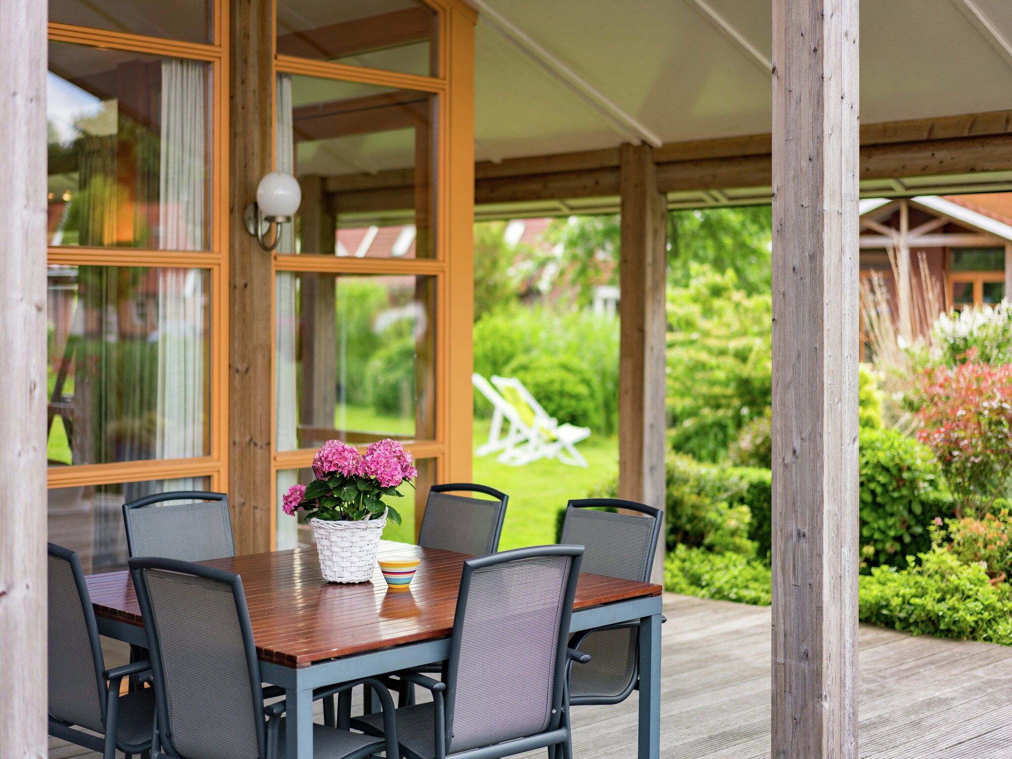 Het terras van Flevohuis in Biddinghuizen