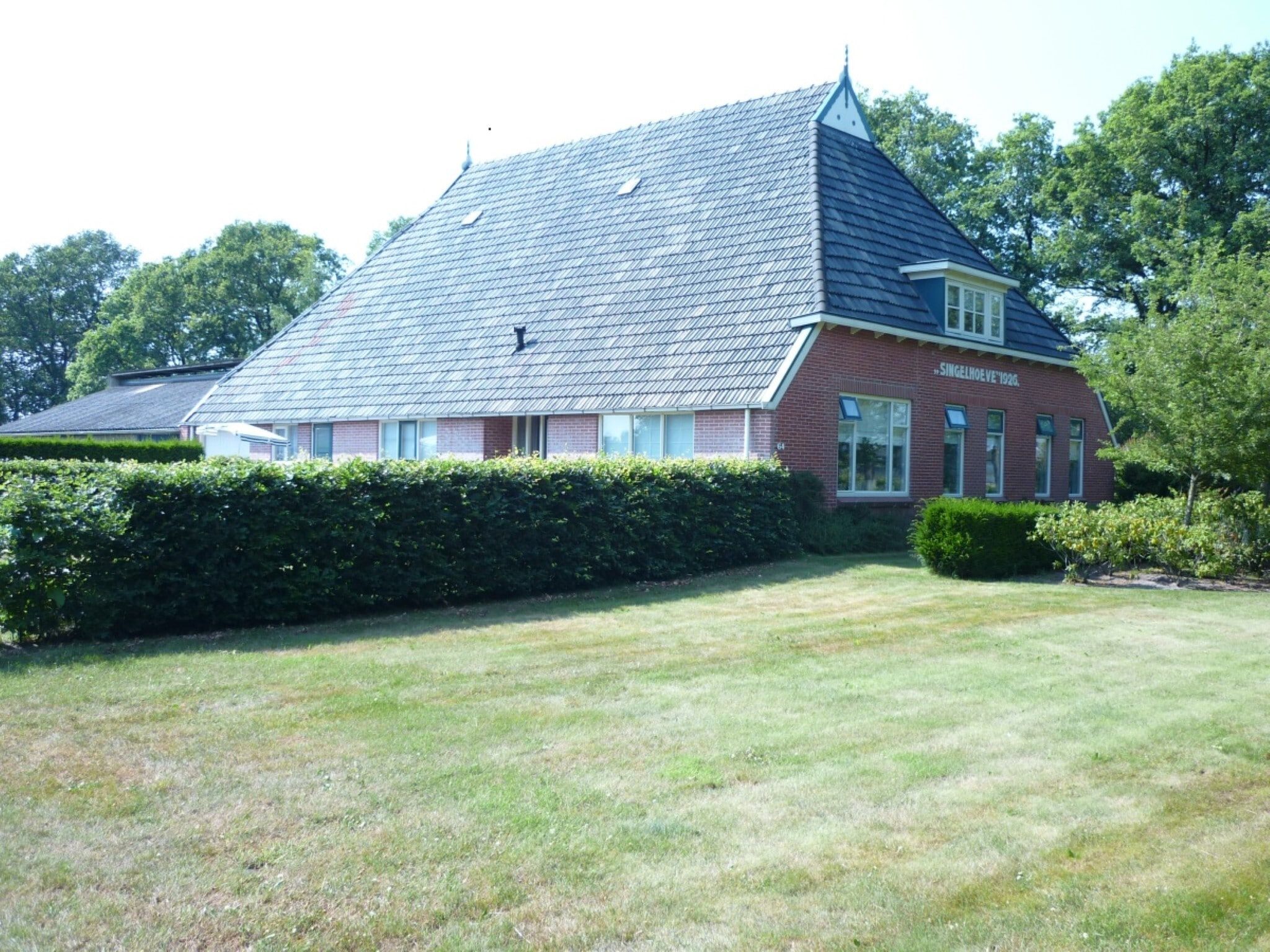 De tuin van Singelhoeve in Fochteloo
